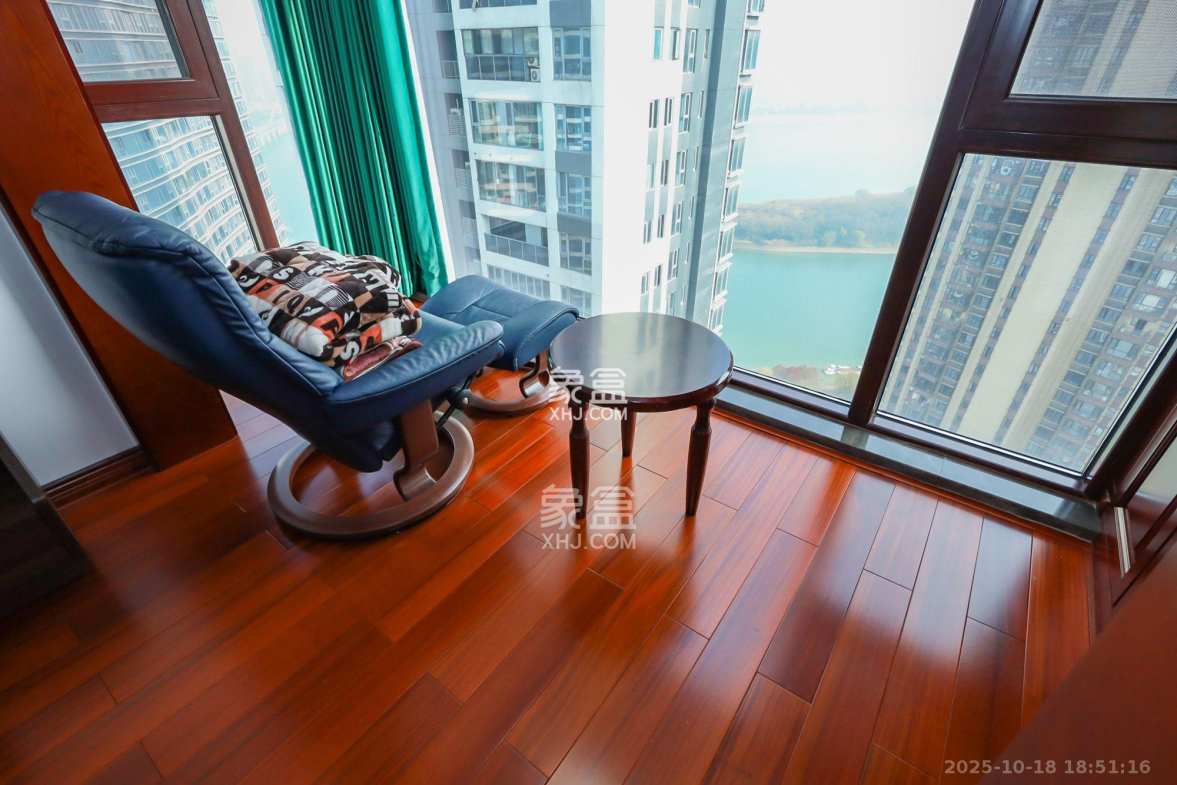 保利天禧C区  4室2厅2卫    5500.0元/月 保利天禧C区  4室2厅2卫    5500.0元/月室内图