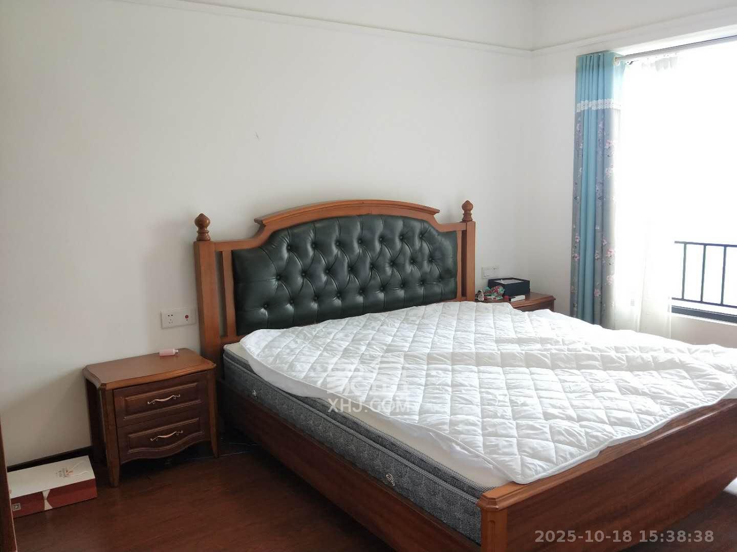 万科魅力之城非凡里  1室1厅2卫    2800.0元/月室内图