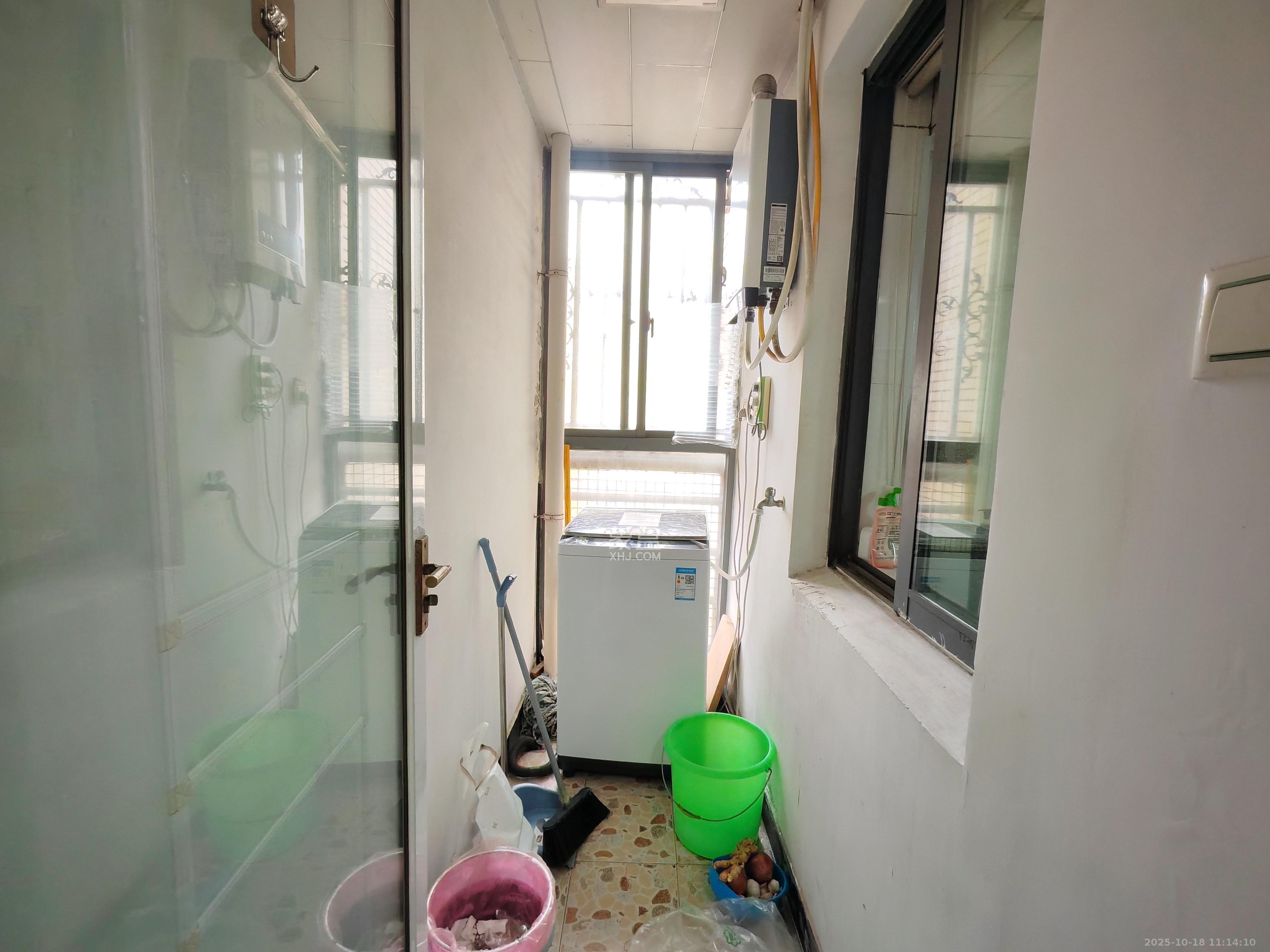 鼎丰前城  2室2厅1卫    1900.0元/月室内图