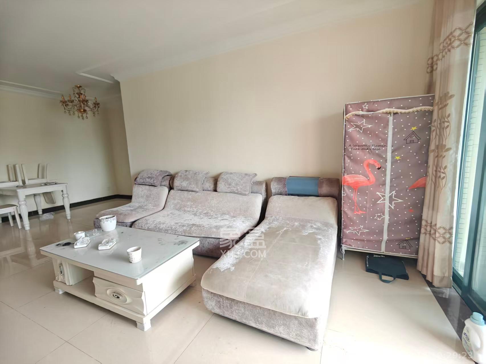 恒大雅苑 1室2厅2卫 2300.0元/月 恒大雅苑 1室2厅2卫 2300.0元/月室内图