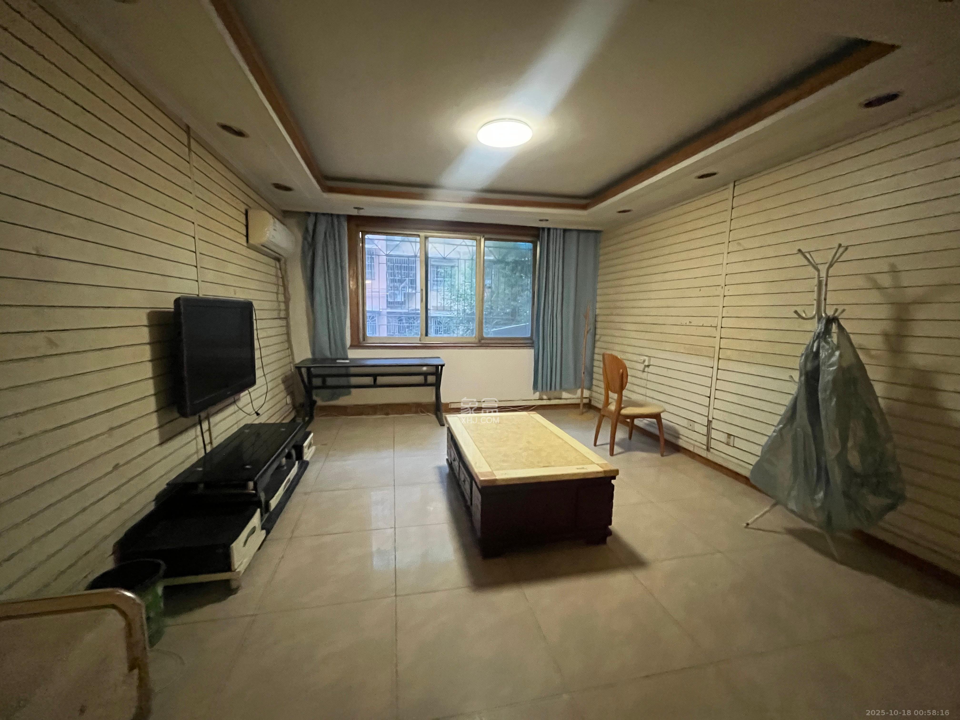 铭园小区 1室2厅2卫 3000.0元/月 铭园小区 1室2厅2卫 3000.0元/月室内图