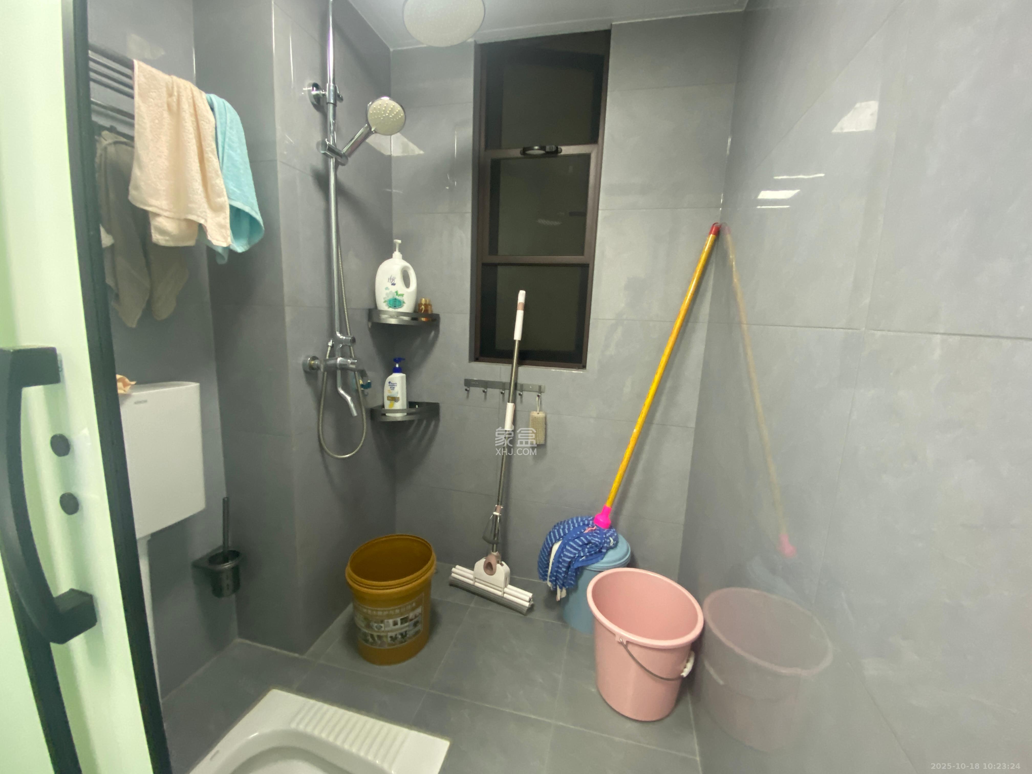 旭辉国悦府  3室2厅2卫    3600.0元/月室内图