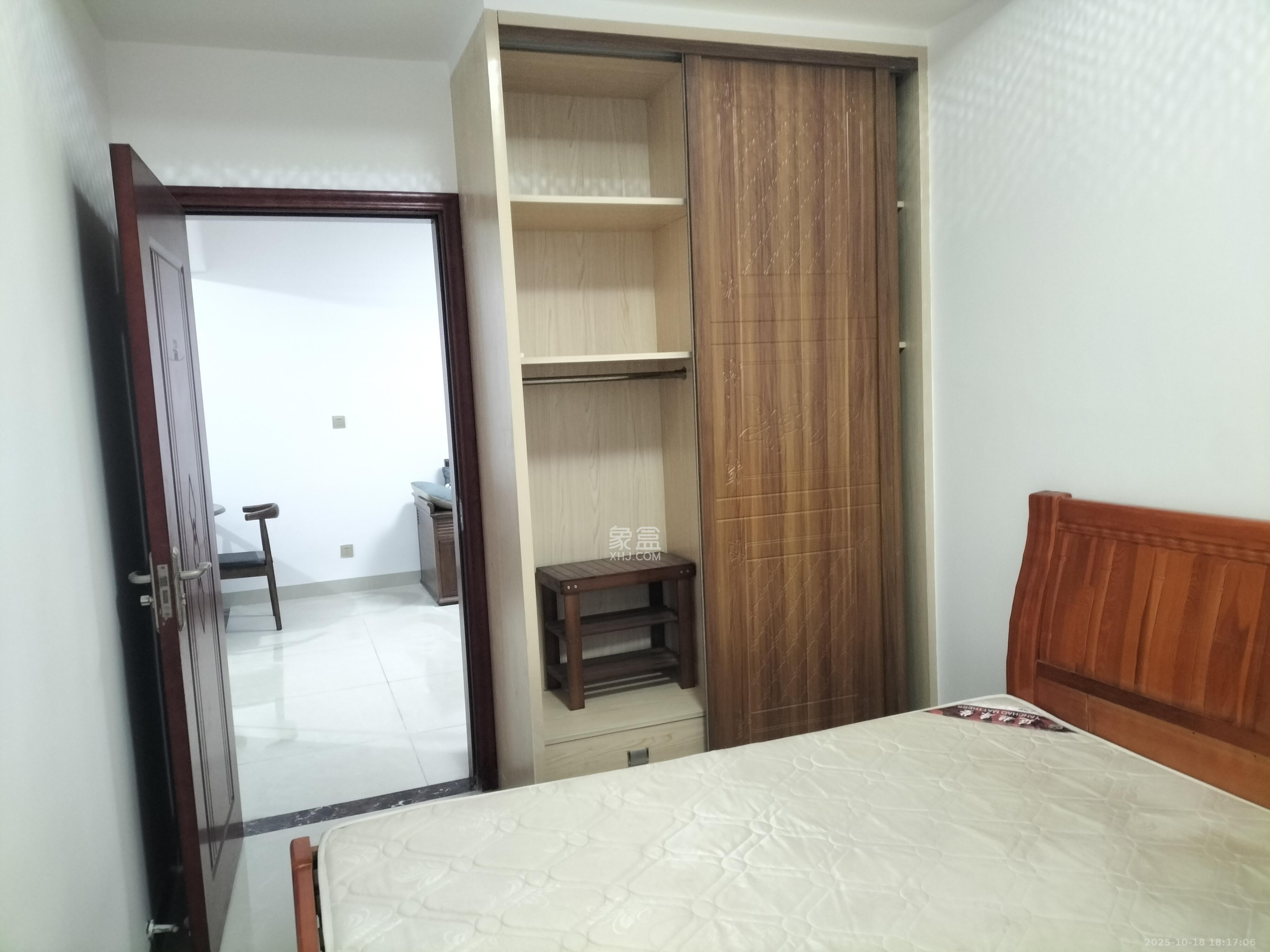 家兴苑  2室2厅1卫    2000.0元/月室内图