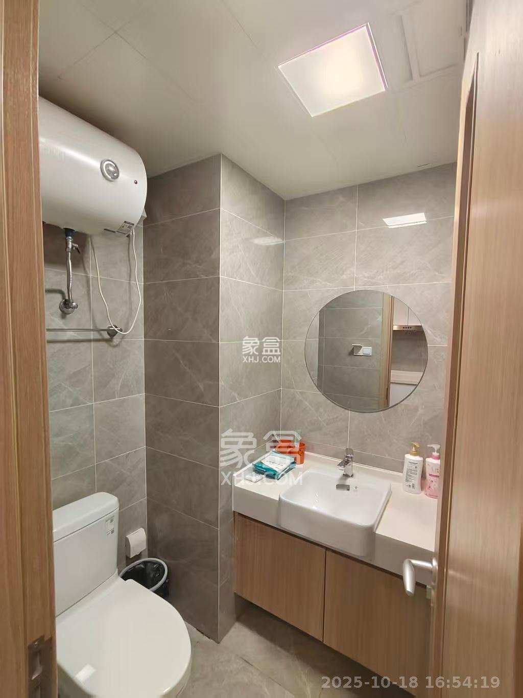 新城和樾(新城和樾公馆)  1室1厅1卫    1100.0元/月 新城和樾(新城和樾公馆)  1室1厅1卫    1100.0元/月室内图