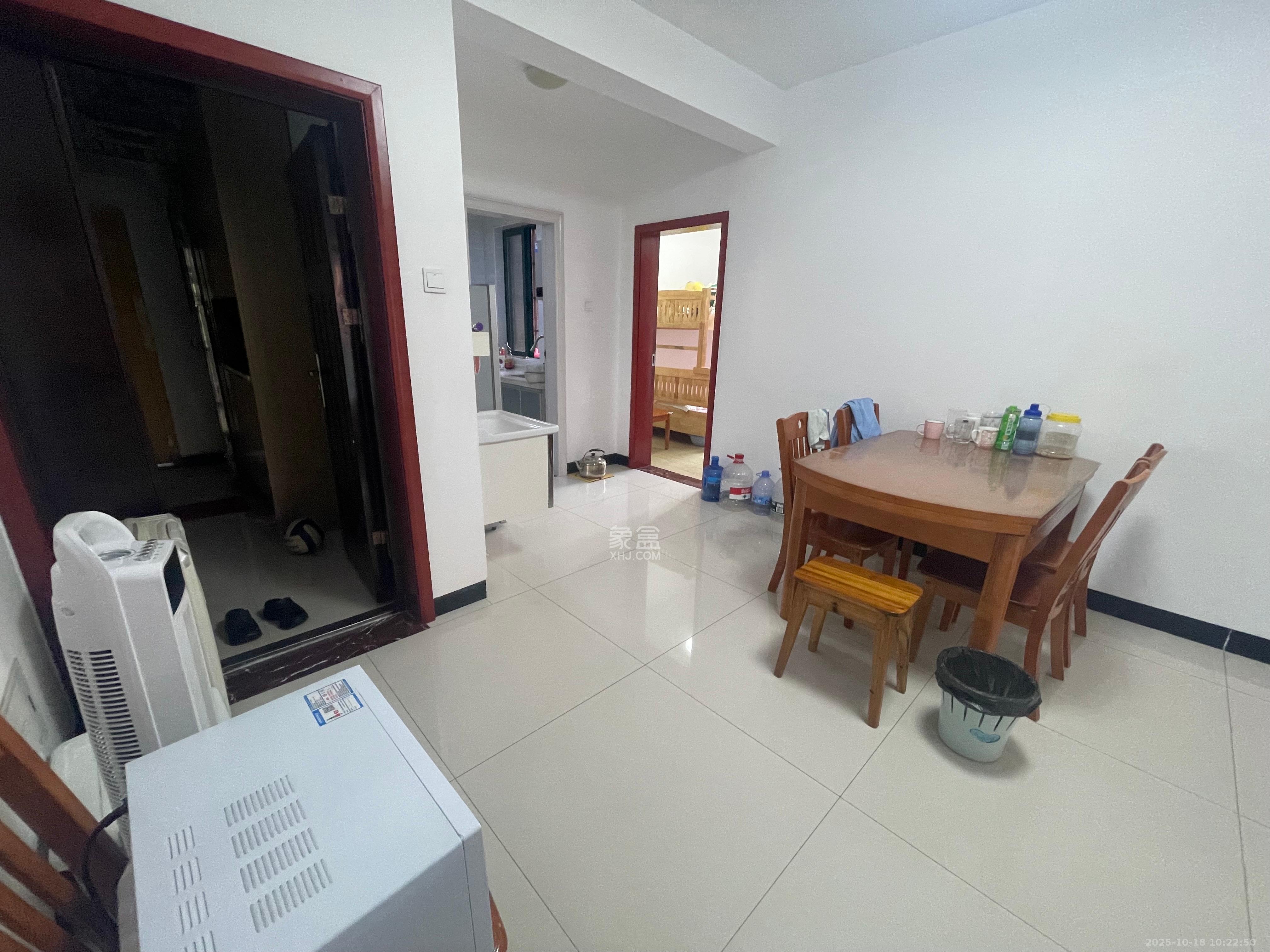 桔洲新苑（桔洲印象）  3室1厅1卫    2400.0元/月室内图