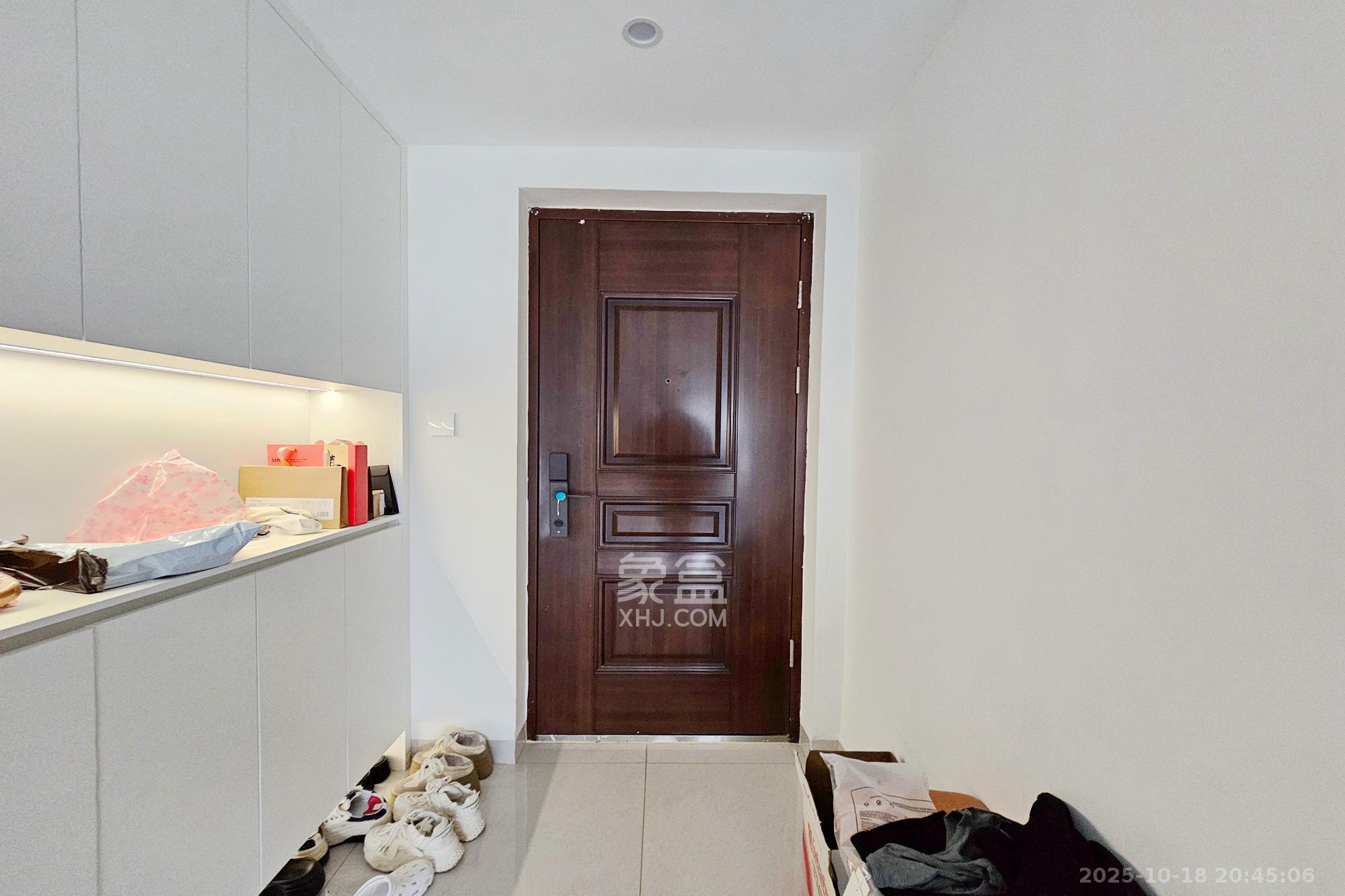 阳光城尚东湾嘉林苑 3室2厅1卫 80.0万 阳光城尚东湾嘉林苑 3室2厅1卫 80.0万其他