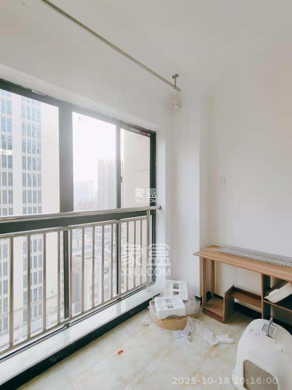 宜家湘颂(景致雅苑) 3室2厅1卫 2200.0元/月 宜家湘颂(景致雅苑) 3室2厅1卫 2200.0元/月室内图