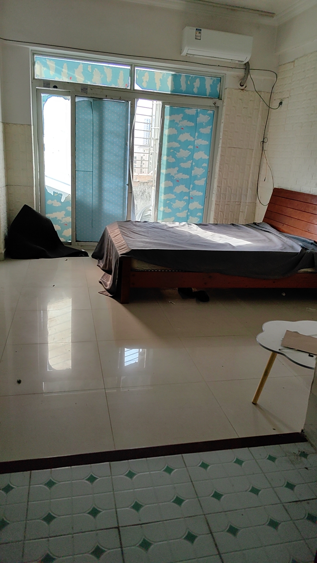 钟诚大厦  1室0厅1卫    800.0元/月室内图