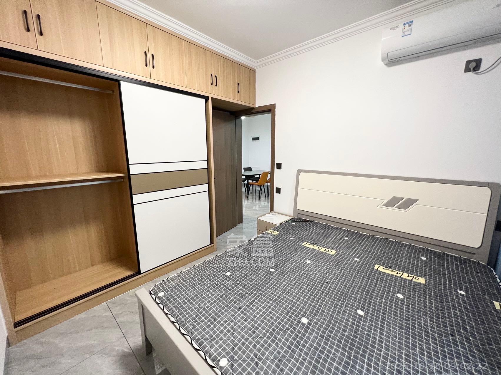 东合新苑 2室2厅1卫 2100.0元/月 东合新苑 2室2厅1卫 2100.0元/月室内图