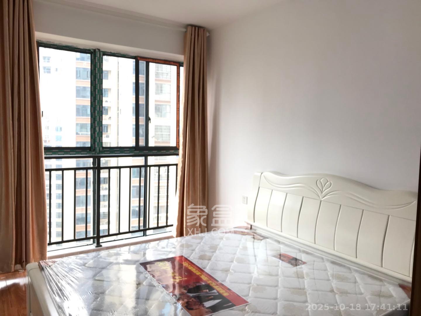 天元涉外景园C区  4室2厅1卫    2800.0元/月 天元涉外景园C区  4室2厅1卫    2800.0元/月室内图