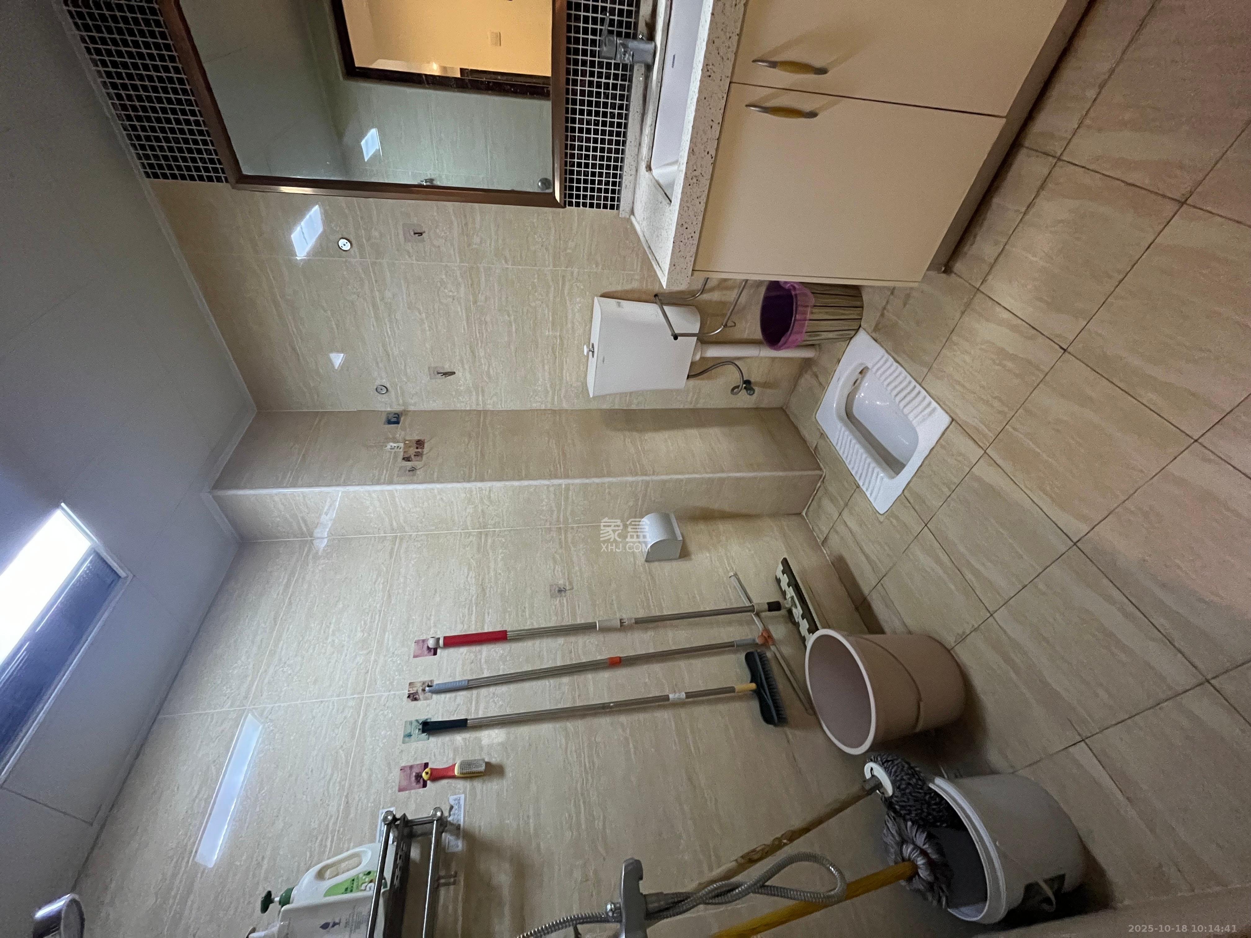 五江天街北区 3室2厅2卫 2500.0元/月 五江天街北区 3室2厅2卫 2500.0元/月室内图