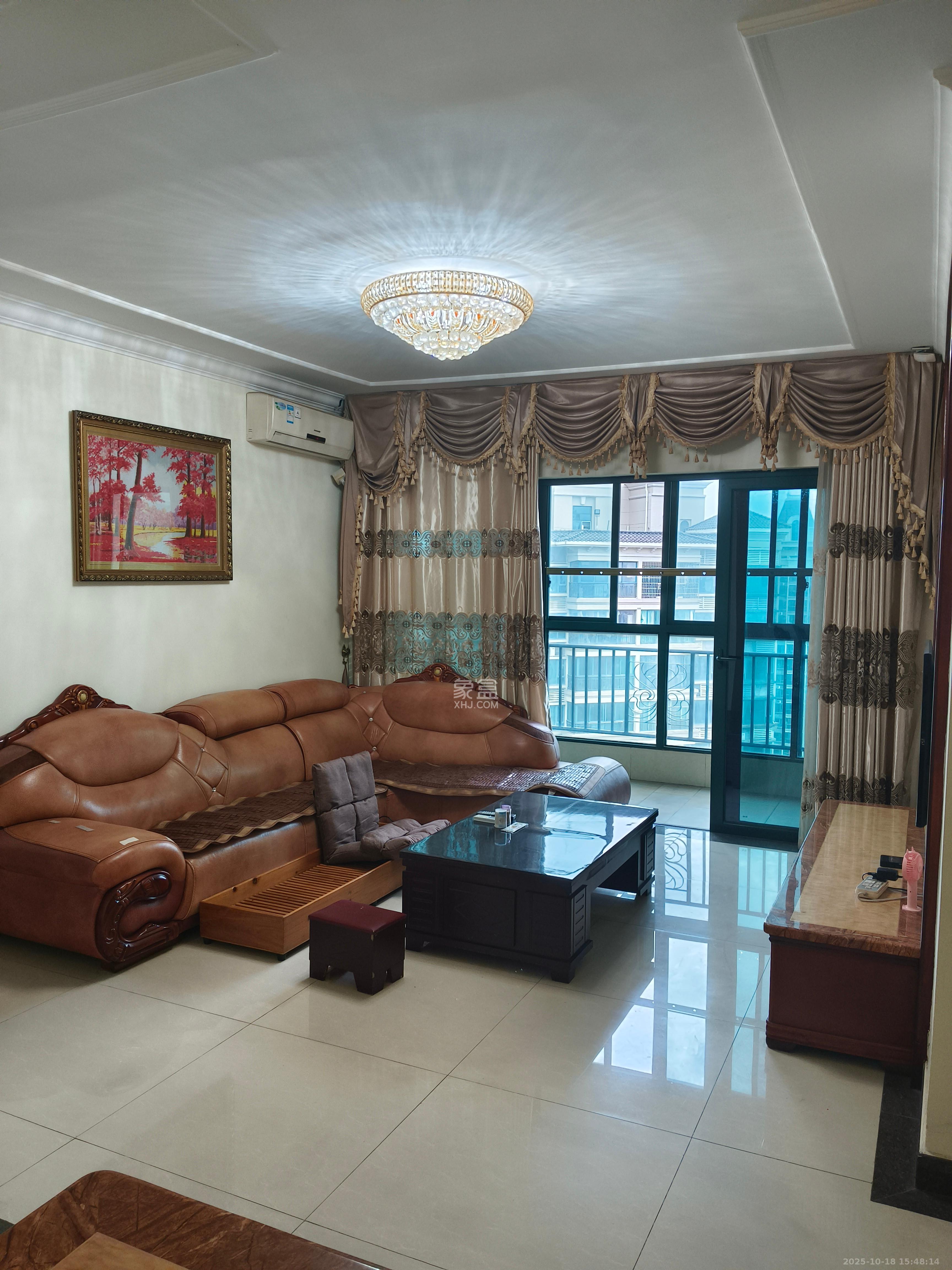 恒大雅苑  3室2厅2卫    2700.0元/月 恒大雅苑  3室2厅2卫    2700.0元/月室内图