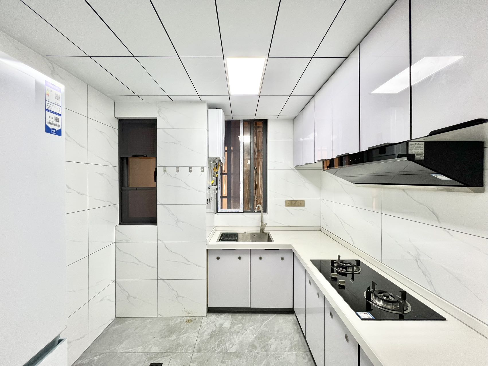 金城天鹅湖  3室2厅1卫    2700.0元/月室内图