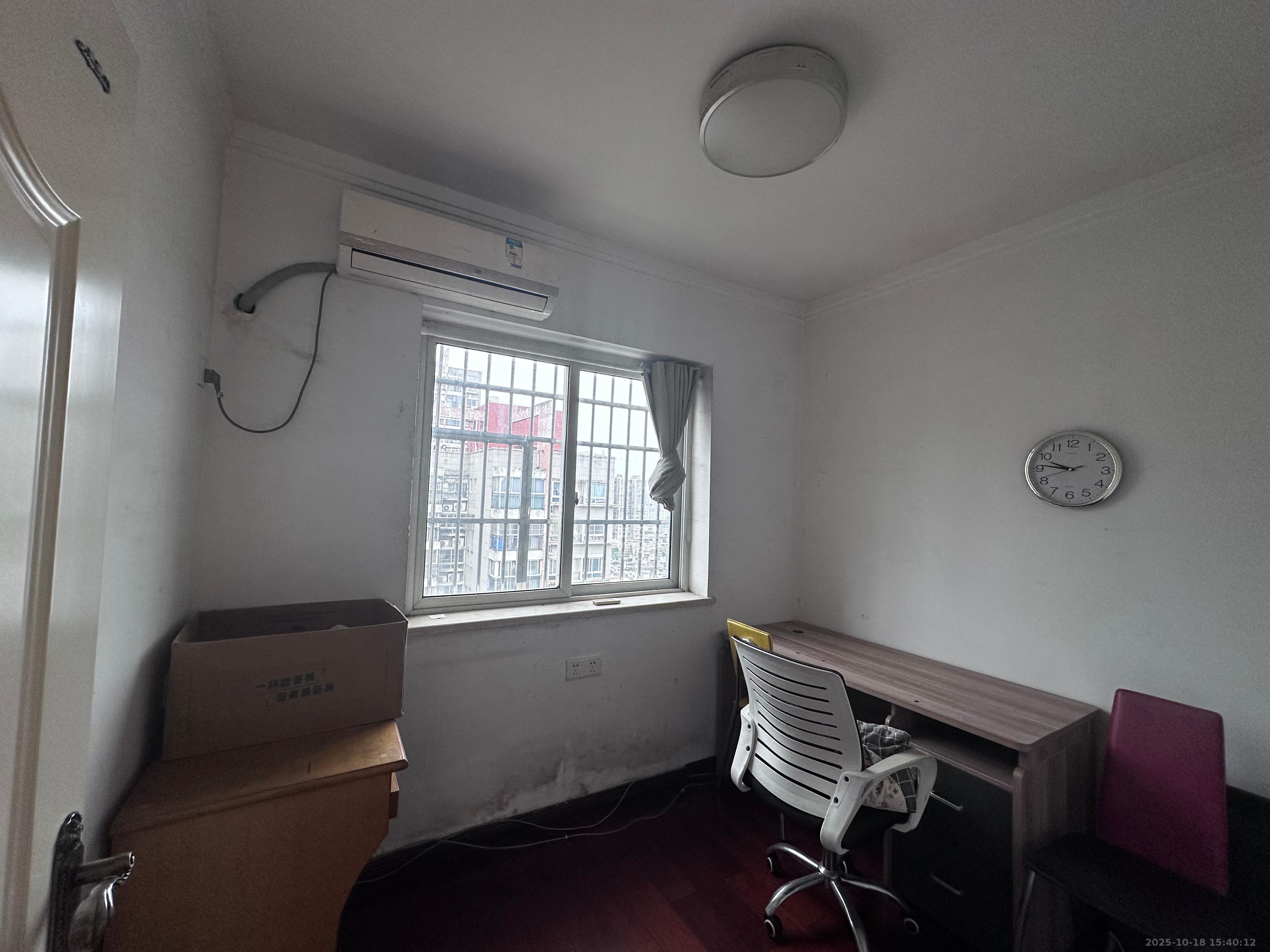 星典时代  3室2厅1卫    1800.0元/月 星典时代  3室2厅1卫    1800.0元/月室内图