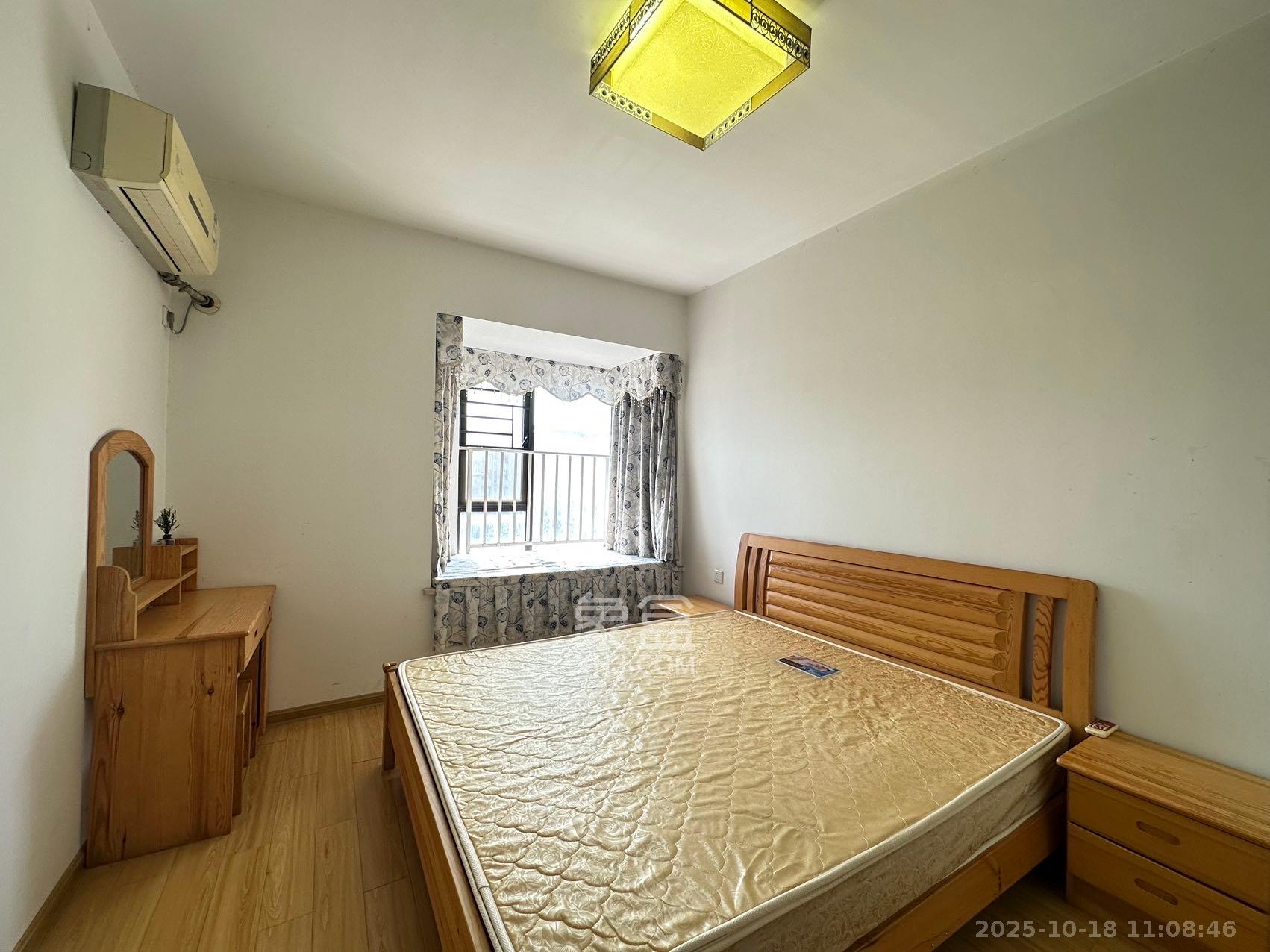 保利麓谷林语F区 2室2厅1卫 2100.0元/月 保利麓谷林语F区 2室2厅1卫 2100.0元/月室内图