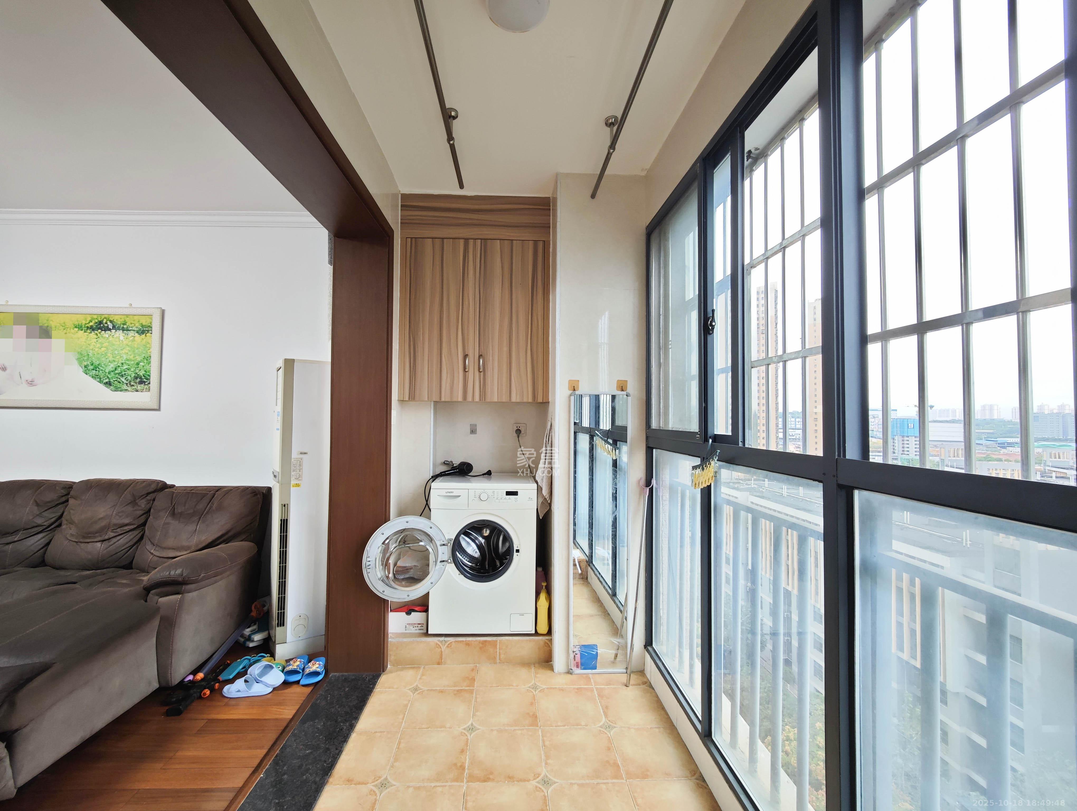 南庭城果 3室2厅1卫 60.0万 南庭城果 3室2厅1卫 60.0万其他