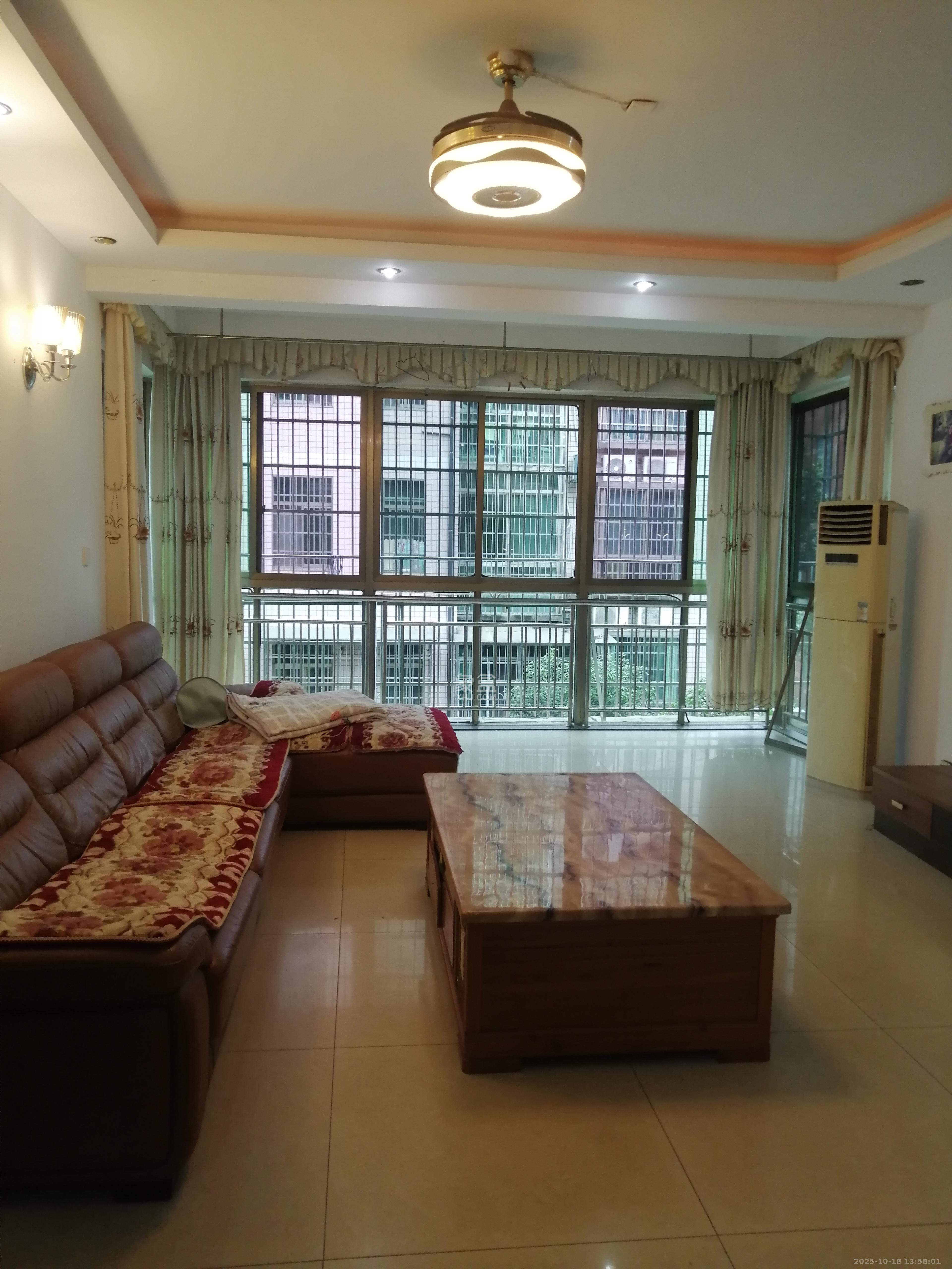 华美佳园(鄱阳佳园) 1室0厅0卫 1700.0元/月 华美佳园(鄱阳佳园) 1室0厅0卫 1700.0元/月室内图