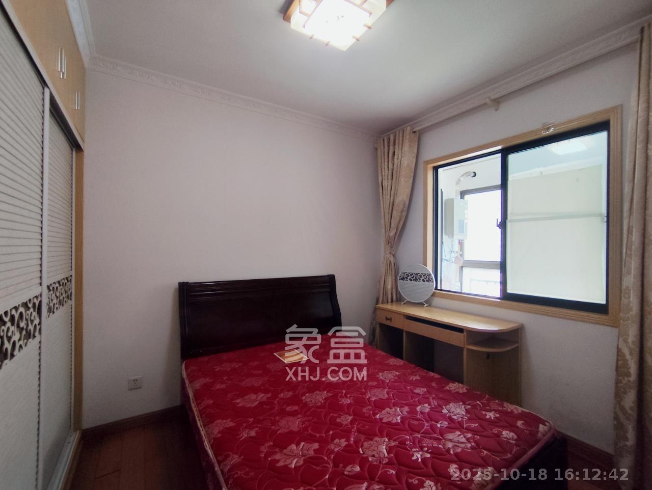 旭辉华庭  3室2厅1卫    2200.0元/月 旭辉华庭  3室2厅1卫    2200.0元/月室内图