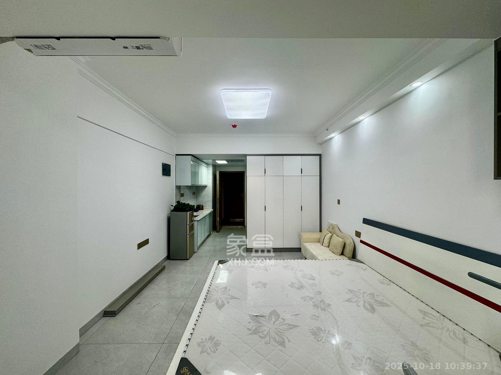 金地铂悦  1室1厅1卫    1200.0元/月室内图