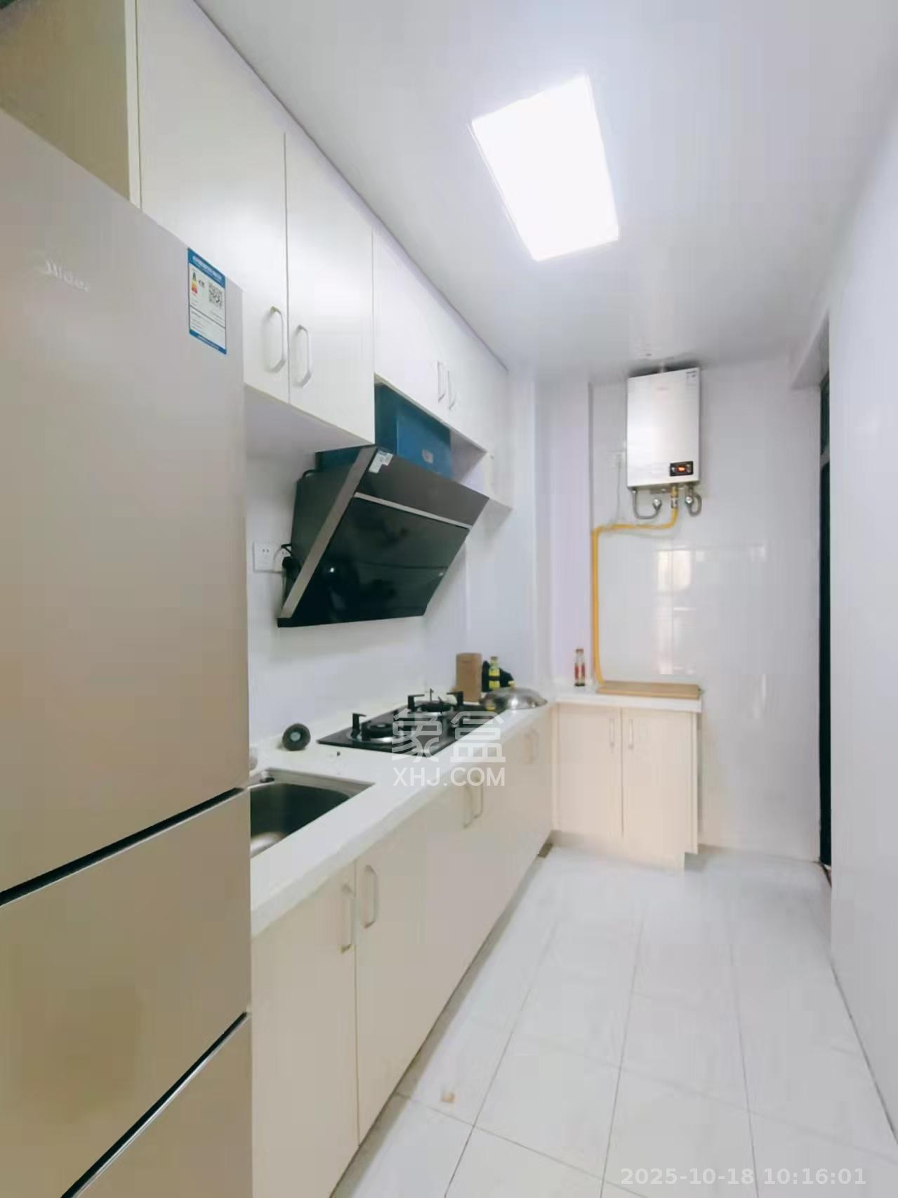 宜家湘颂（景致雅苑）  3室2厅1卫    2200.0元/月室内图