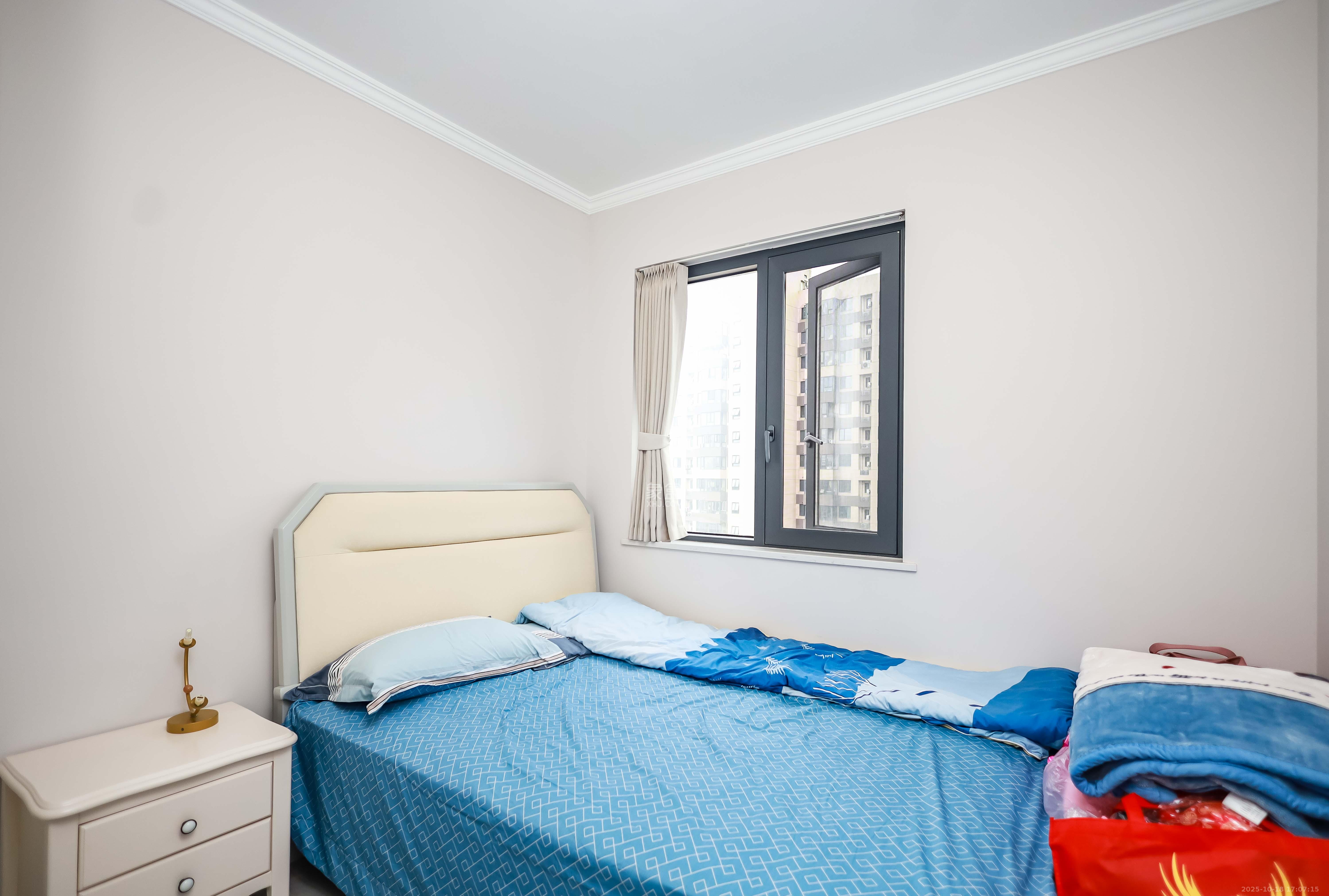 长房云时代 3室2厅1卫 88.0万 长房云时代 3室2厅1卫 88.0万卧室