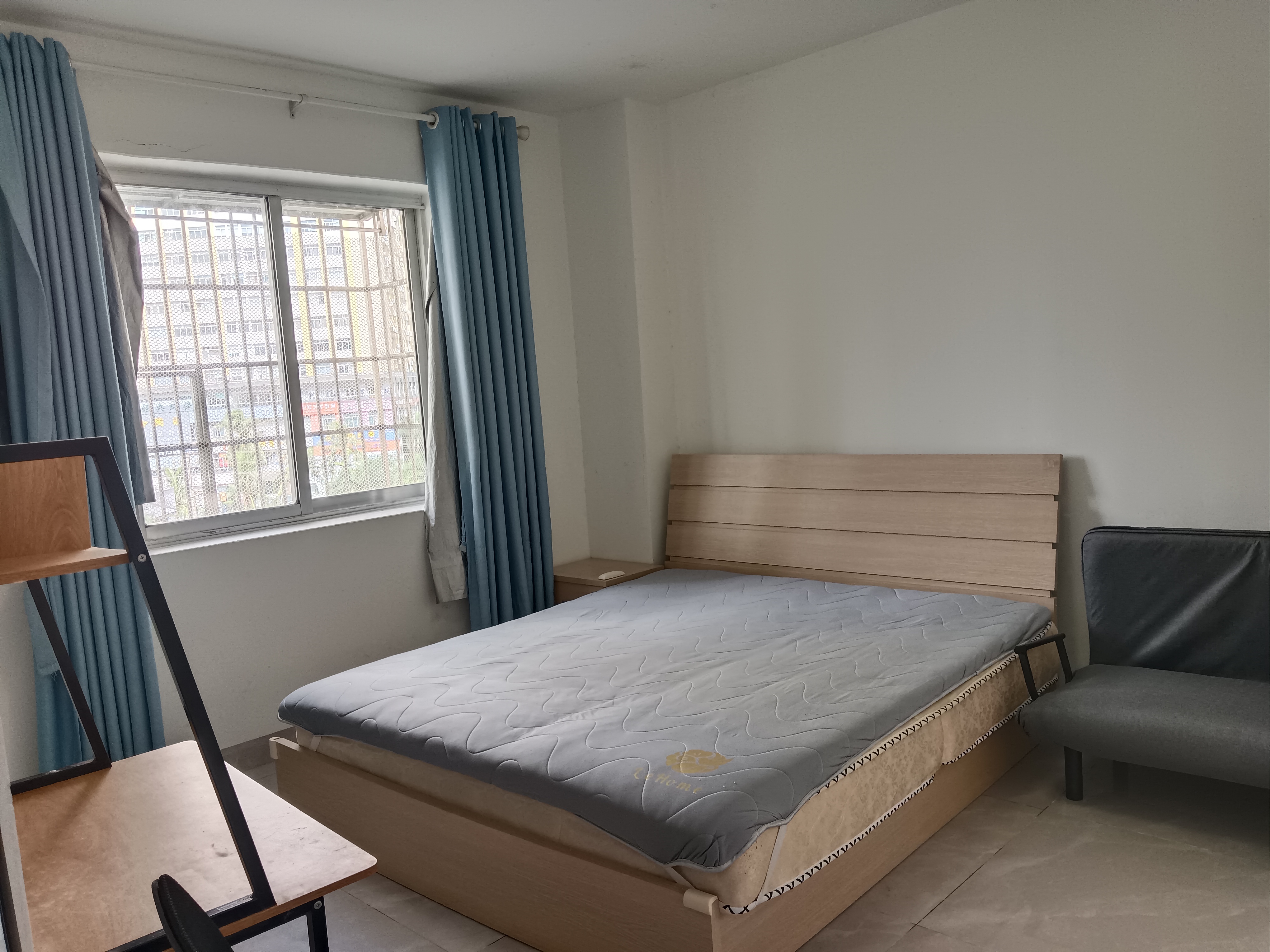 新宏基大厦 1室0厅0卫 1800.0元/月 新宏基大厦 1室0厅0卫 1800.0元/月室内图