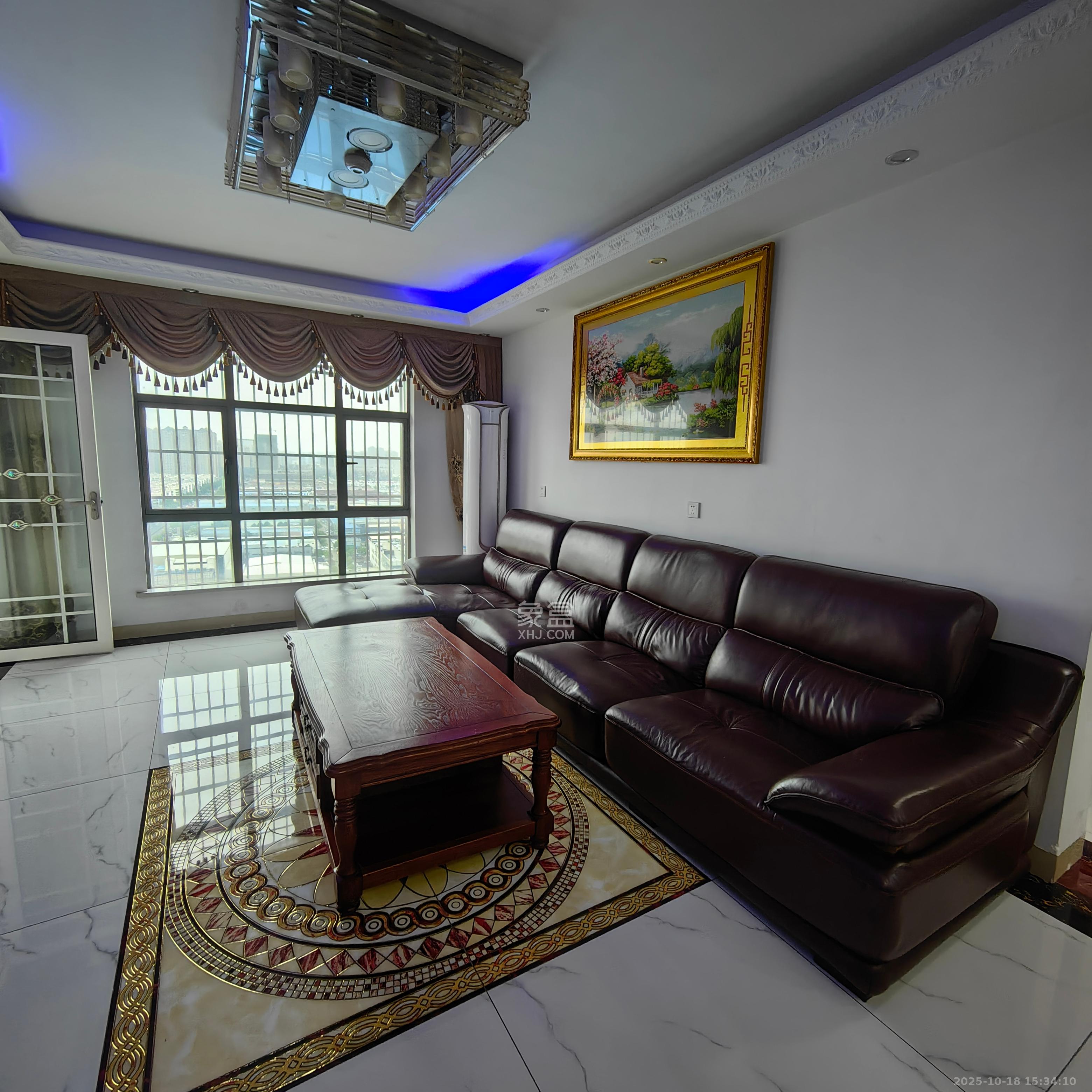 长永佳苑  2室2厅1卫    1900.0元/月 长永佳苑  2室2厅1卫    1900.0元/月室内图