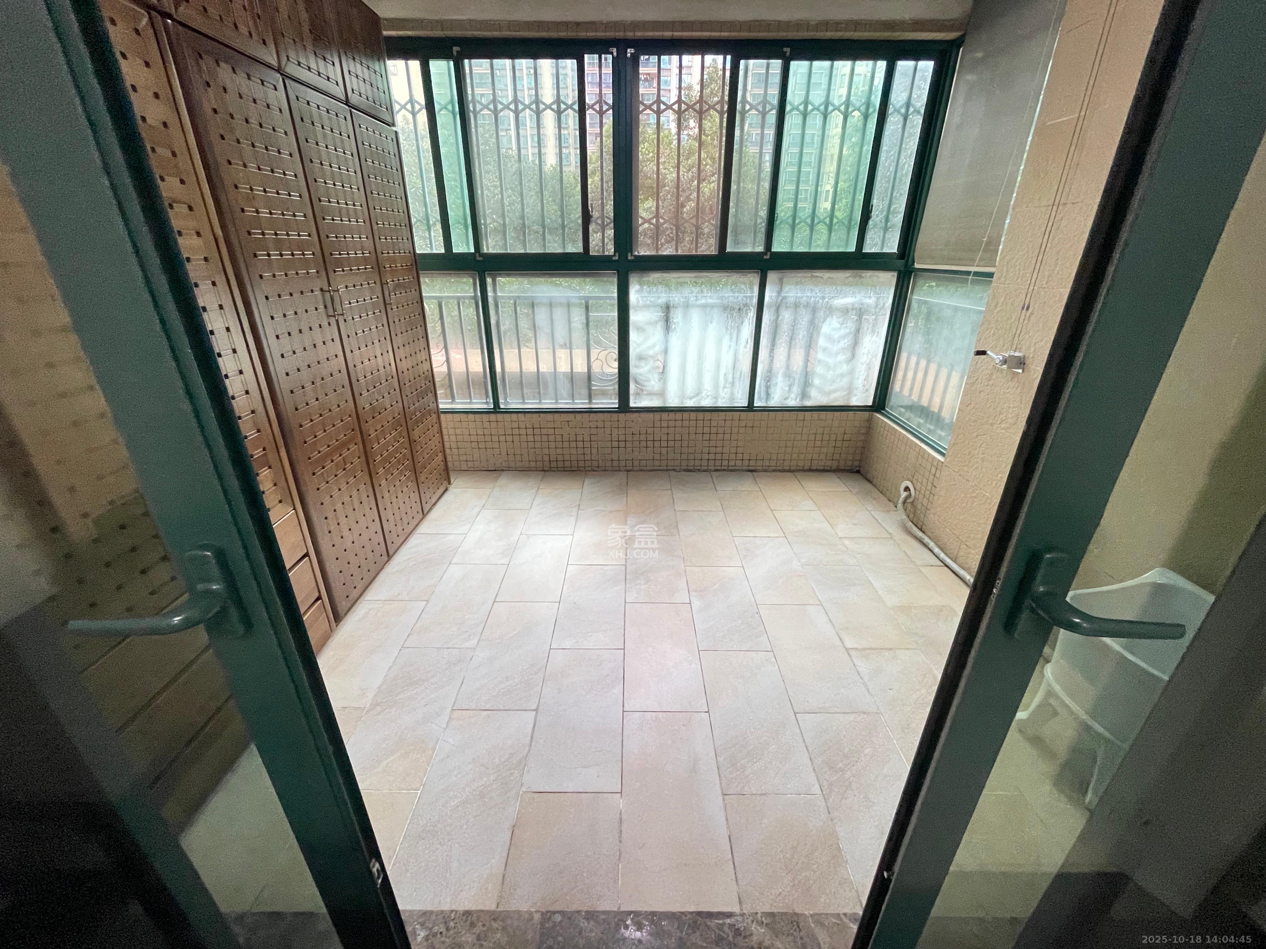 恒大名都  2室2厅1卫    1550.0元/月 恒大名都  2室2厅1卫    1550.0元/月室内图