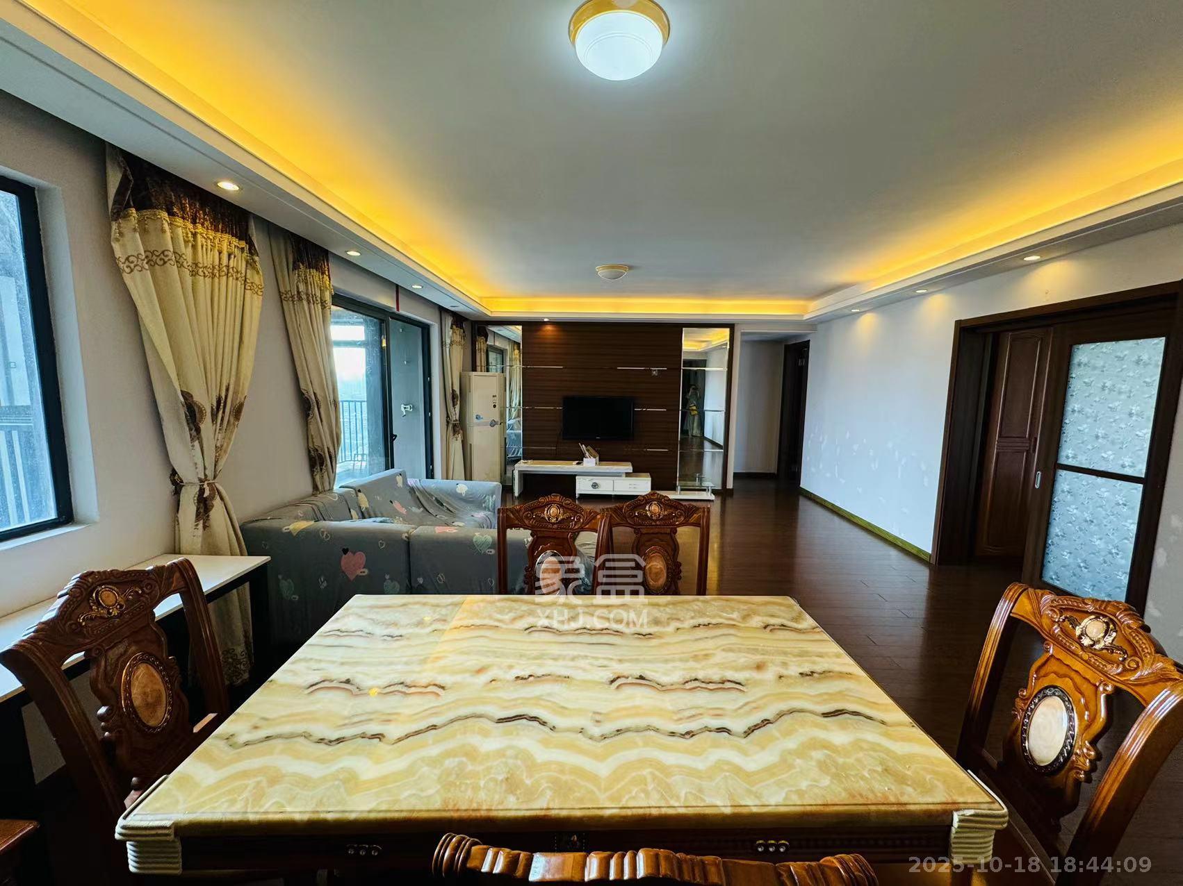 喜盈门范城 2室1厅1卫 2800.0元/月 喜盈门范城 2室1厅1卫 2800.0元/月室内图