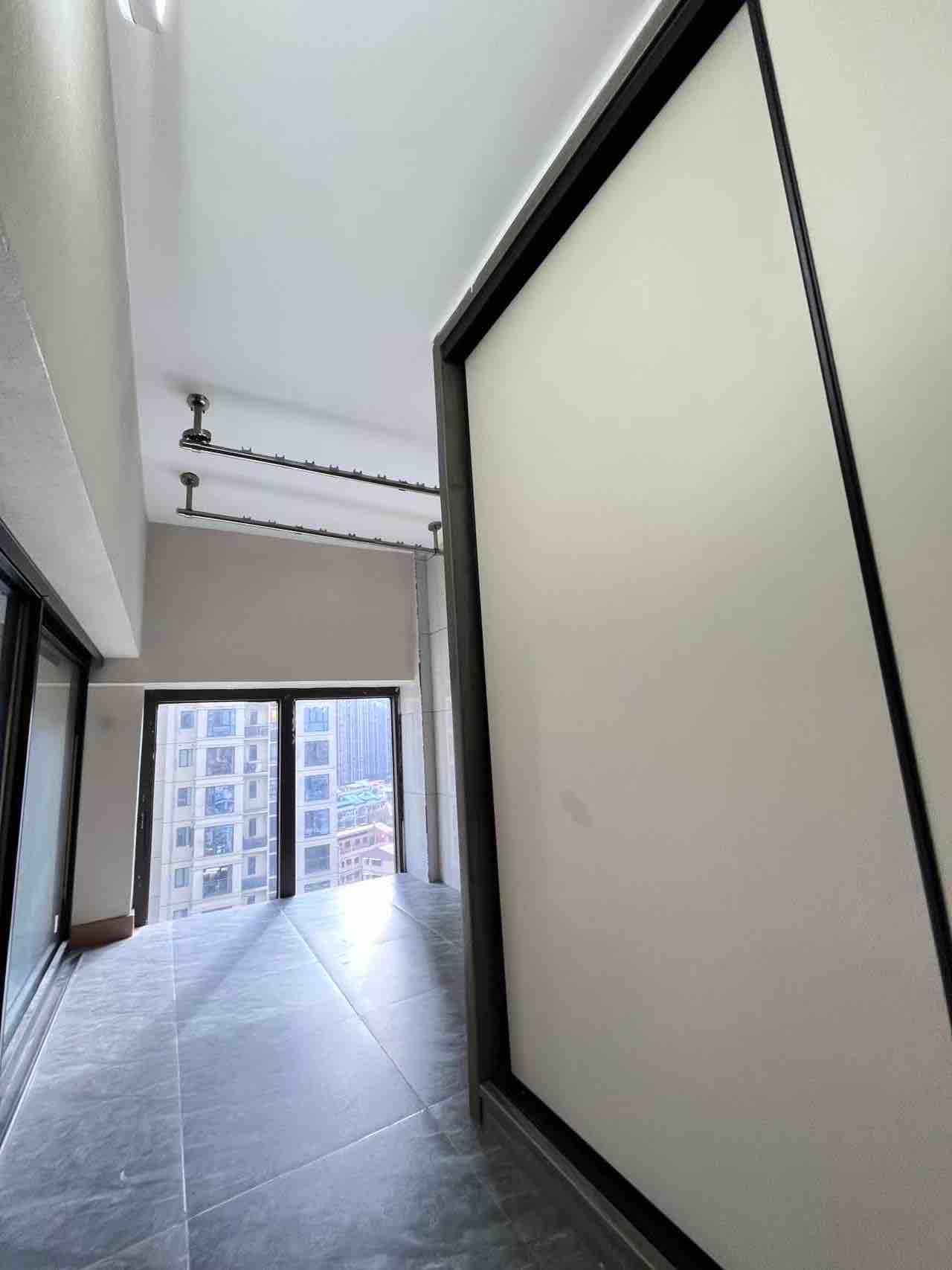 船山公馆  1室1厅1卫    2400.0元/月室内图