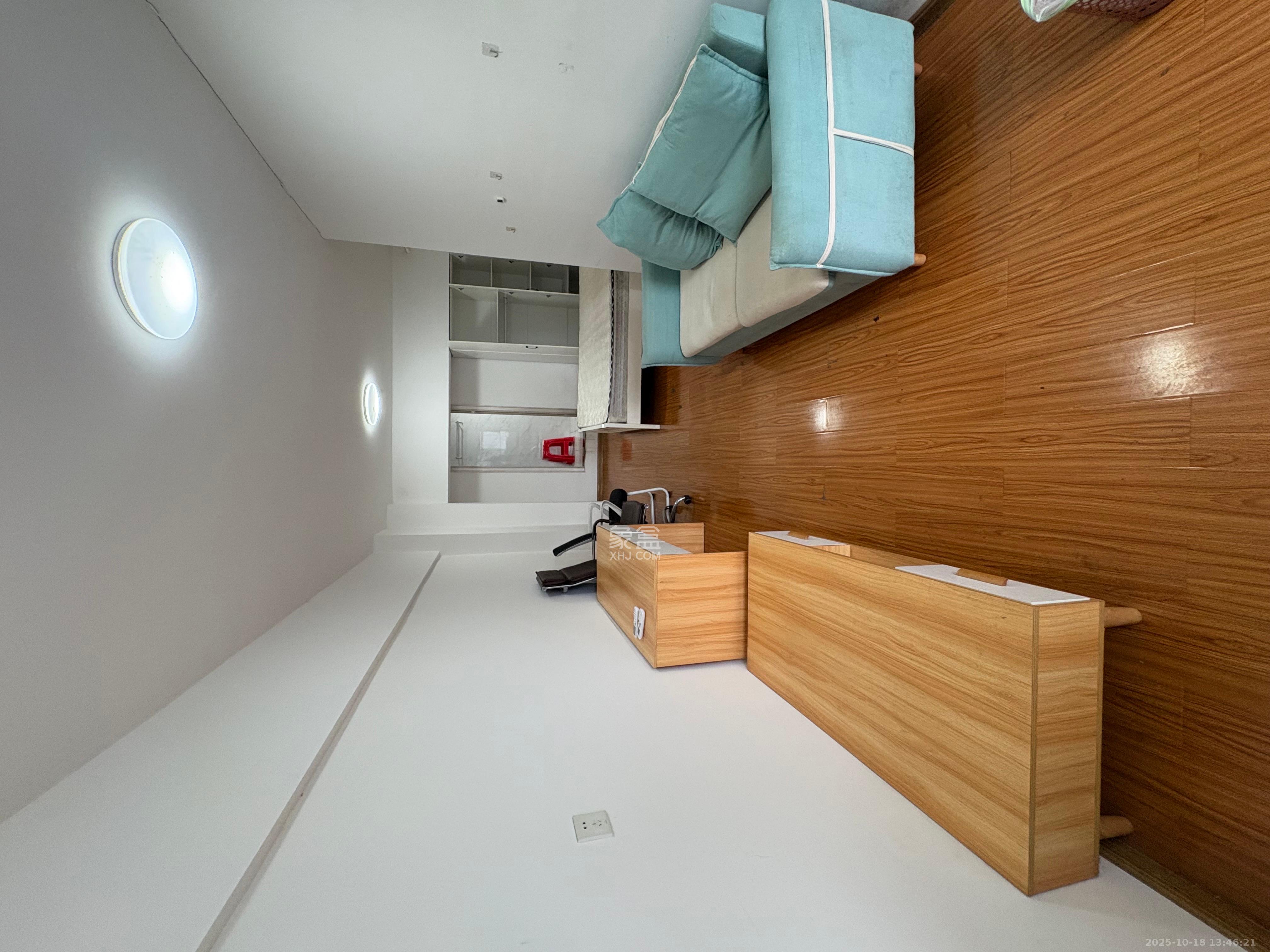 COCO蜜城  1室1厅1卫    1300.0元/月室内图