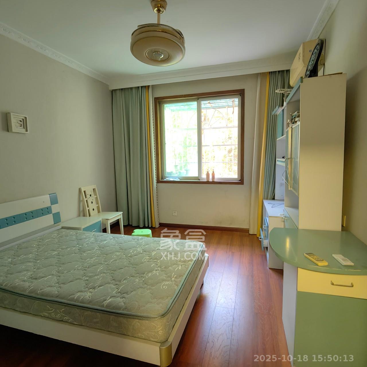 中南汽车世界 3室2厅1卫 1600.0元/月 中南汽车世界 3室2厅1卫 1600.0元/月室内图