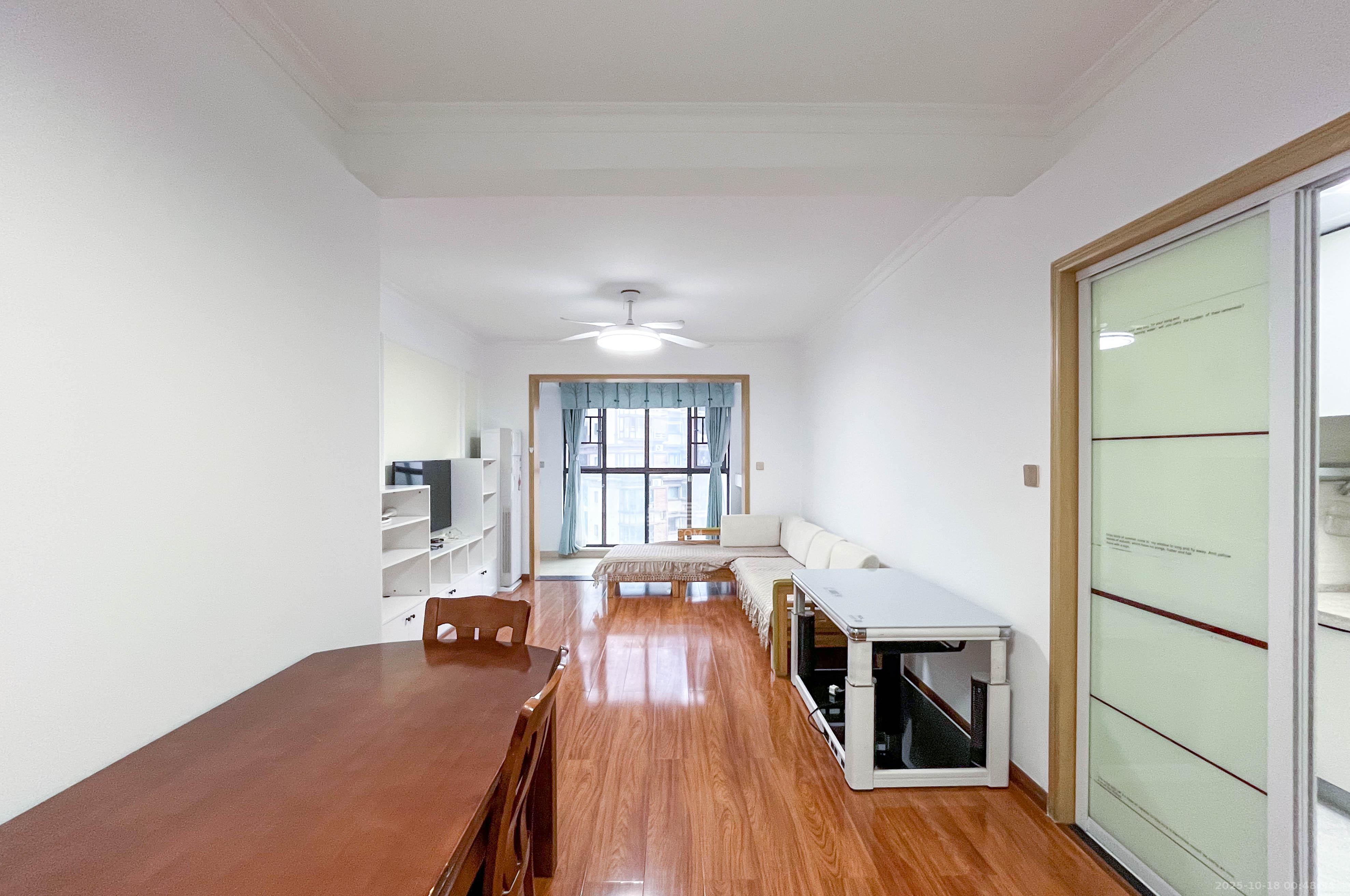 高信向日葵 3室2厅2卫 97.0万 高信向日葵 3室2厅2卫 97.0万其他