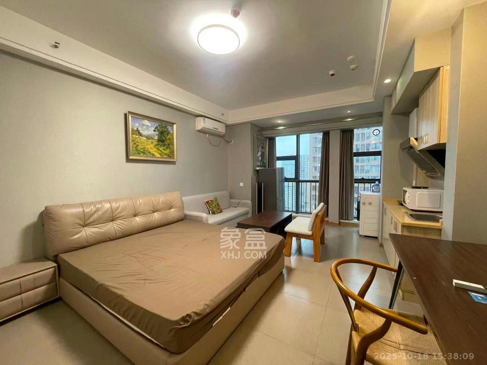 第六都（陆都小区）  1室1厅1卫    1800.0元/月室内图