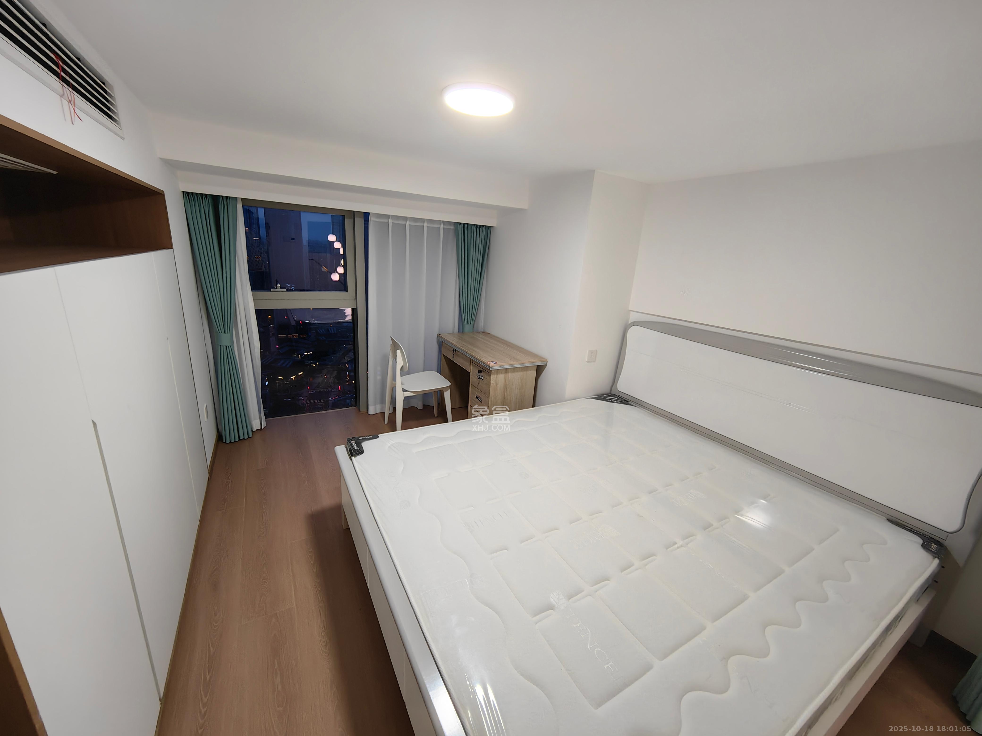 正荣梅溪紫阙台  2室1厅1卫    2500.0元/月室内图