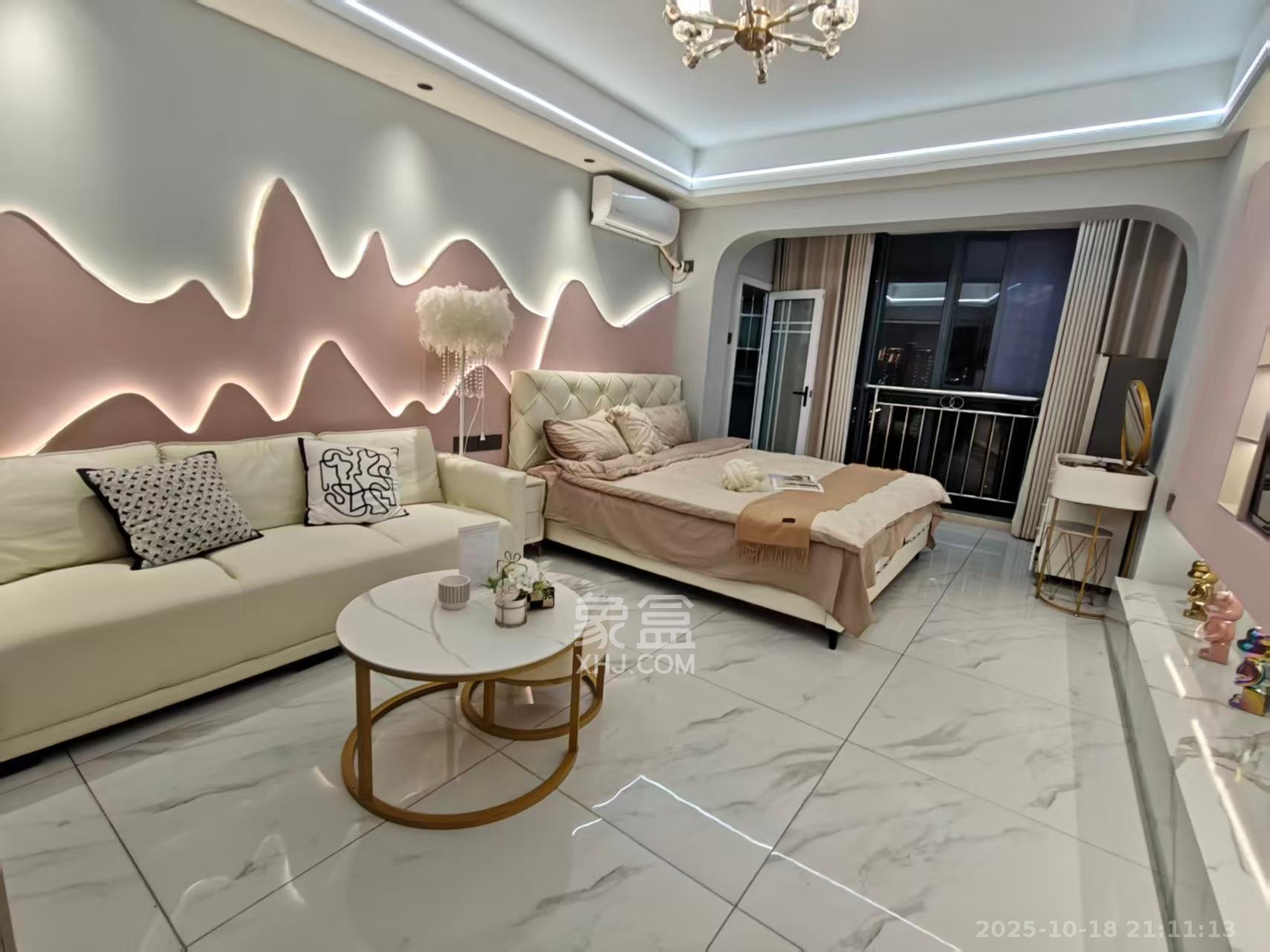 上东印象  1室1厅1卫    2200.0元/月