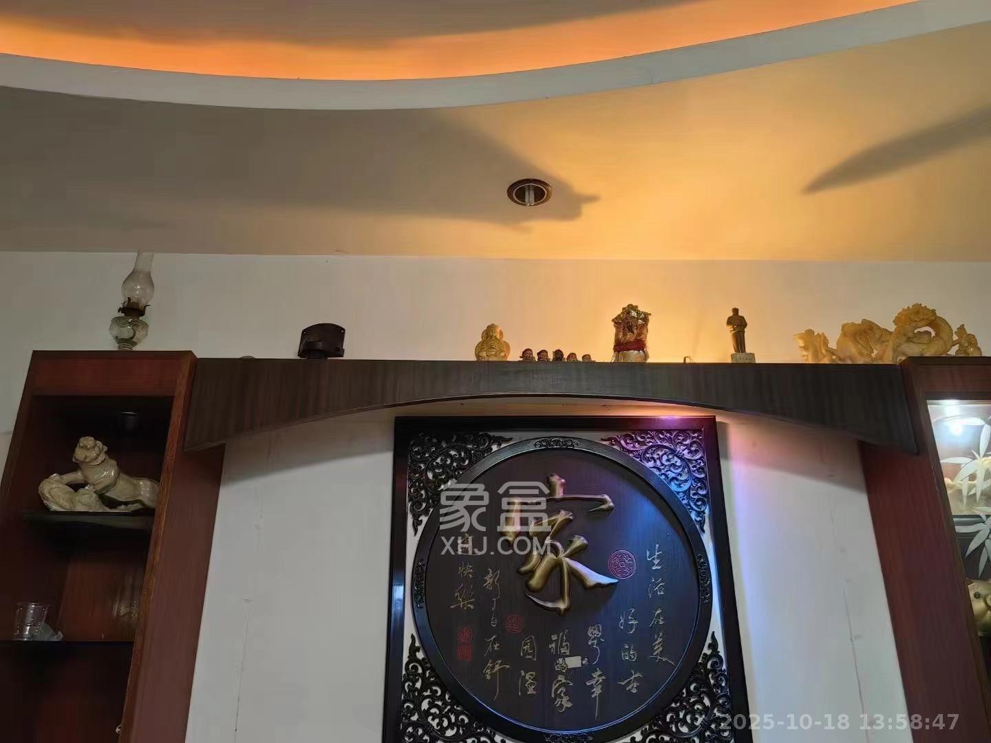 华美佳园(鄱阳佳园) 1室0厅0卫 1700.0元/月 华美佳园(鄱阳佳园) 1室0厅0卫 1700.0元/月室内图