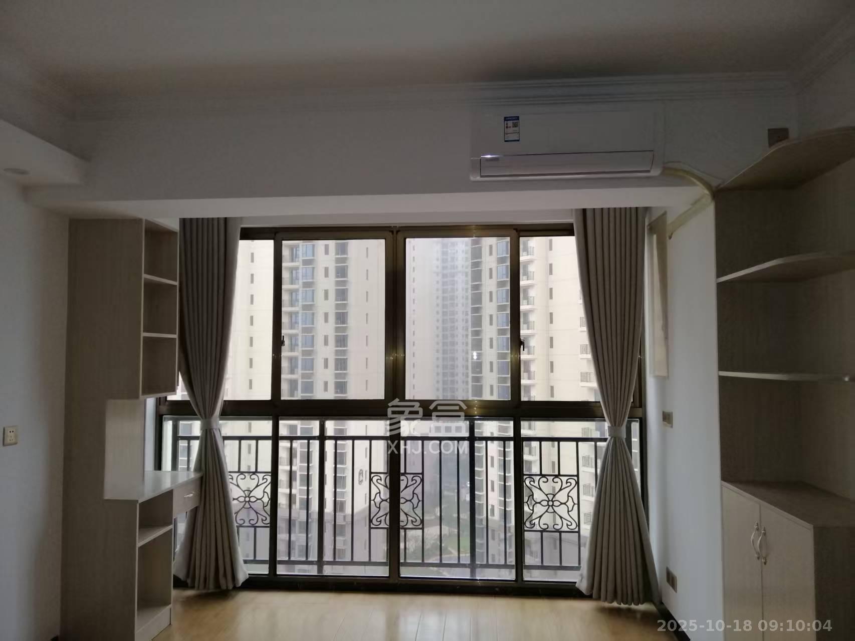 江山帝景哈佛  1室1厅1卫    1300.0元/月室内图