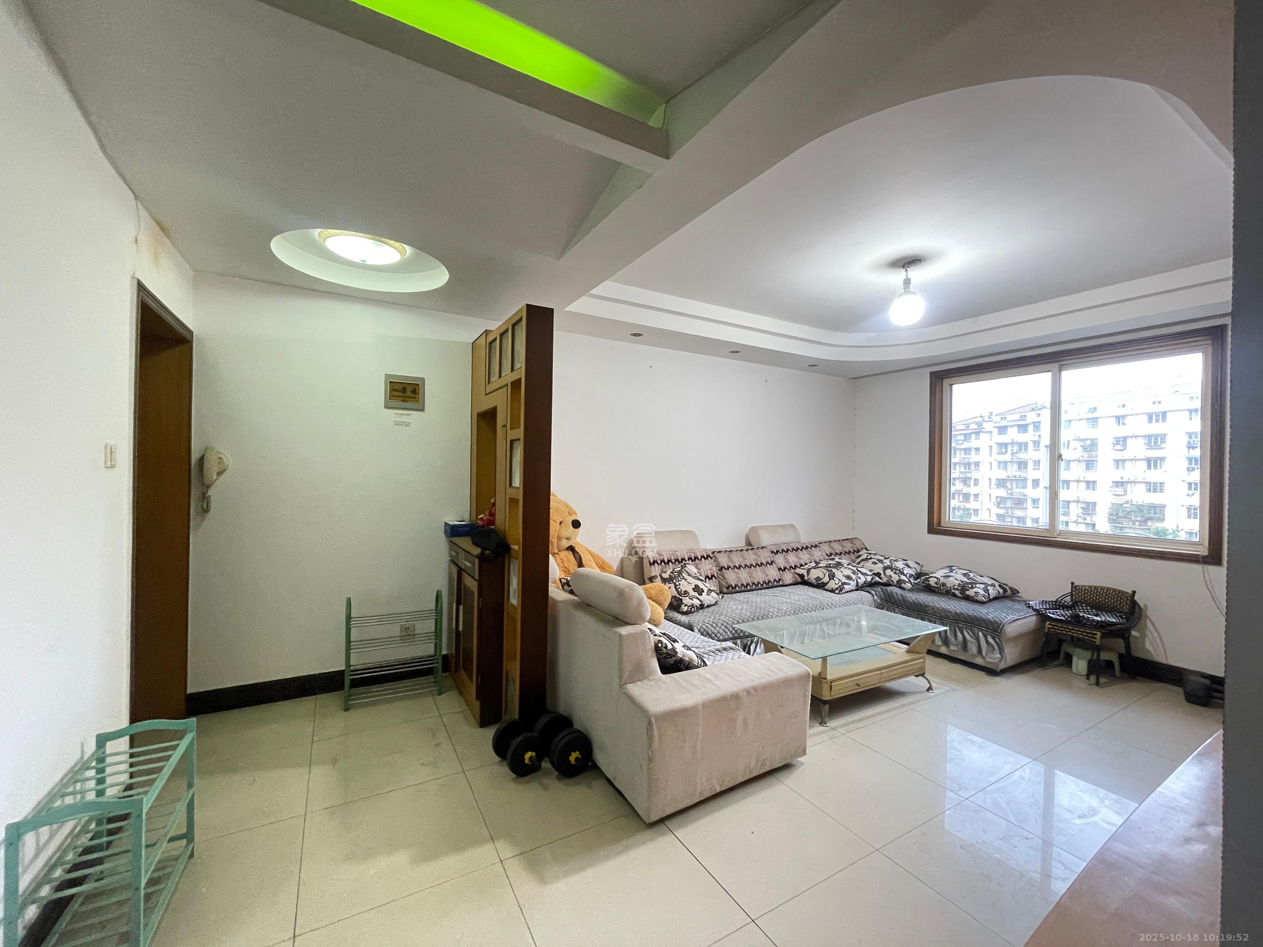 广厦新村 2室2厅1卫 1100.0元/月 广厦新村 2室2厅1卫 1100.0元/月室内图