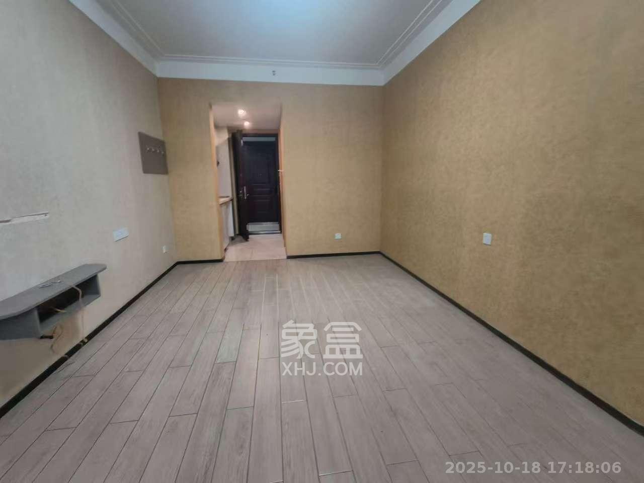 中海国际二期  1室1厅1卫    1200.0元/月 中海国际二期  1室1厅1卫    1200.0元/月室内图1