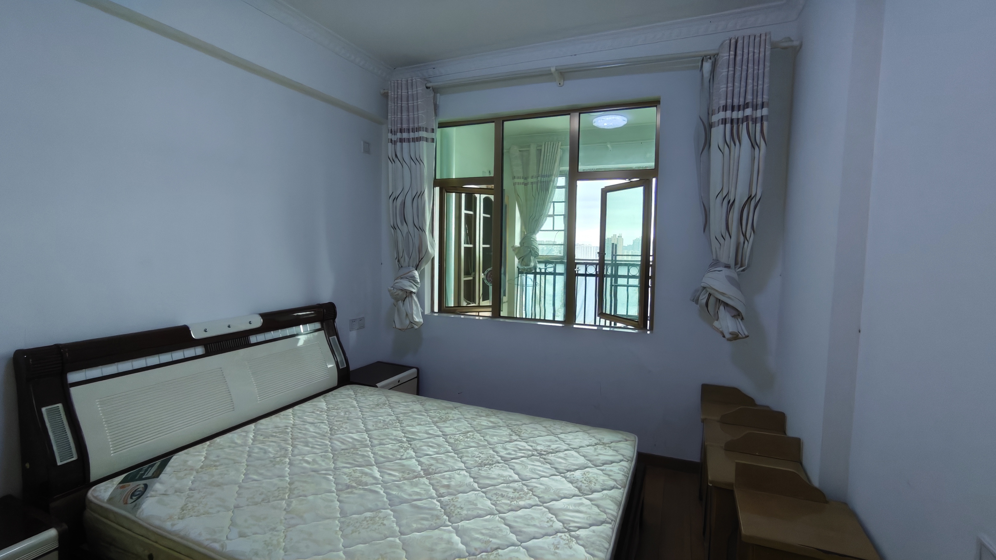 湘水明珠  1室0厅0卫    2000.0元/月室内图