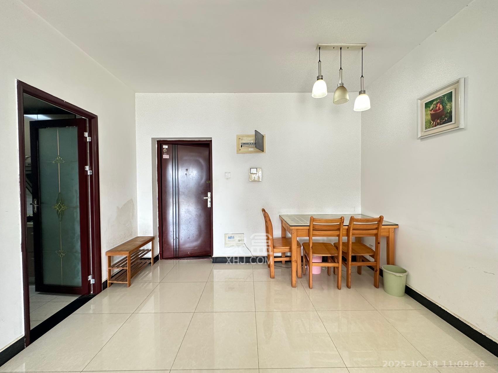 保利麓谷林语F区 2室2厅1卫 2100.0元/月 保利麓谷林语F区 2室2厅1卫 2100.0元/月室内图