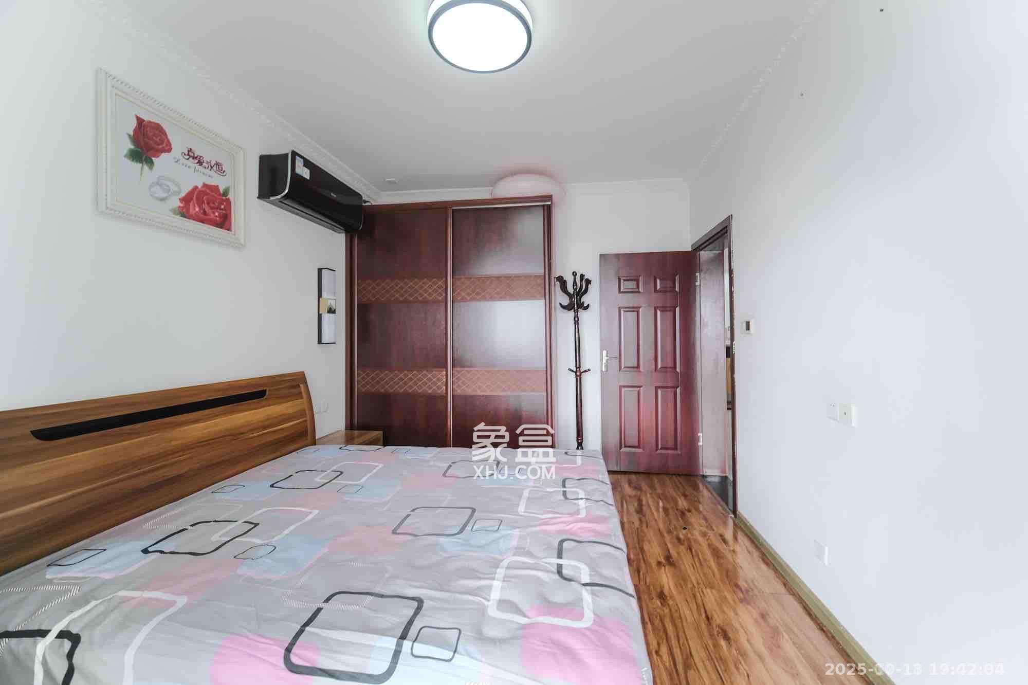 好望谷  2室2厅1卫    1600.0元/月室内图