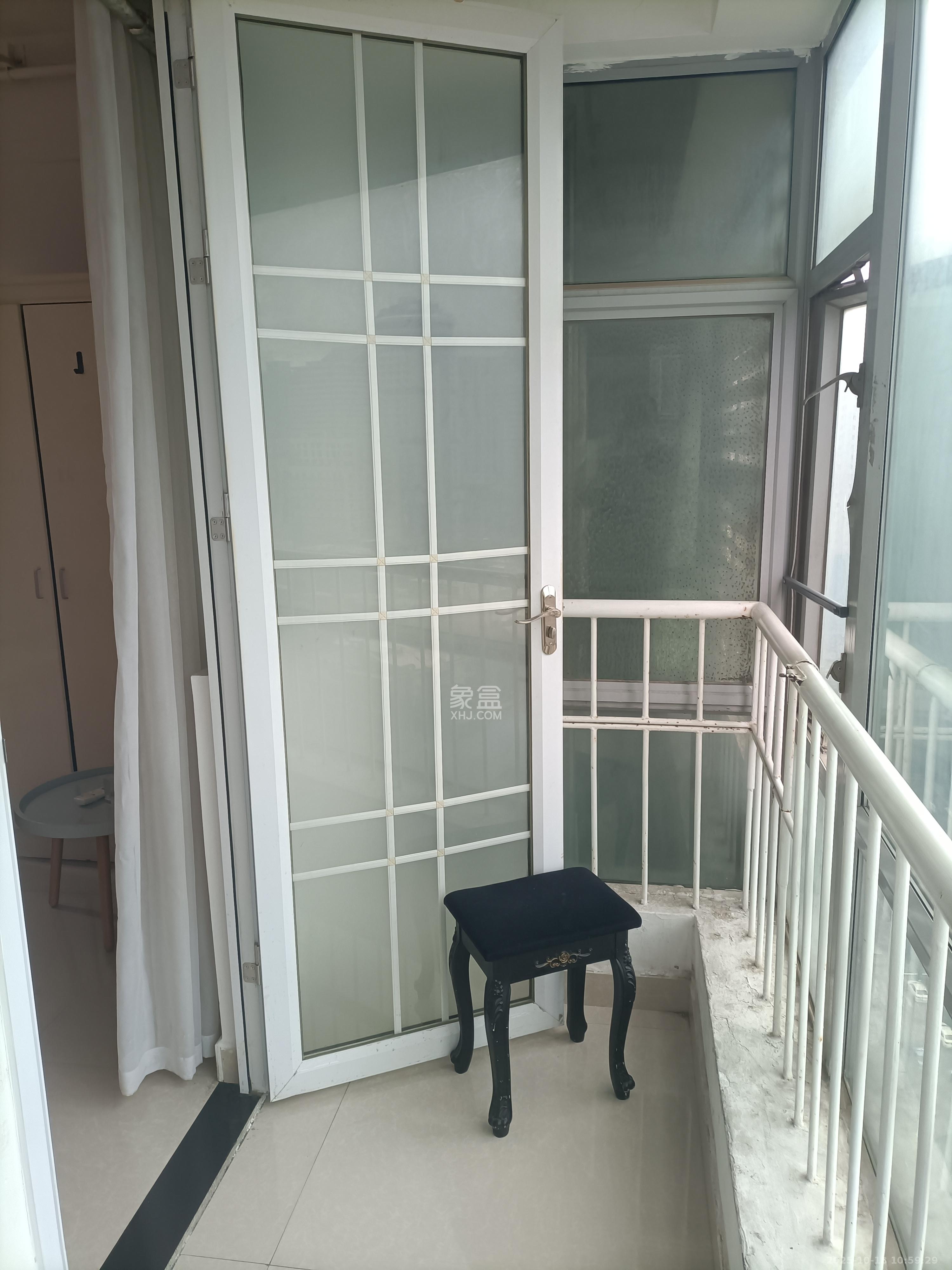 BOBO国际  3室1厅1卫    2600.0元/月室内图