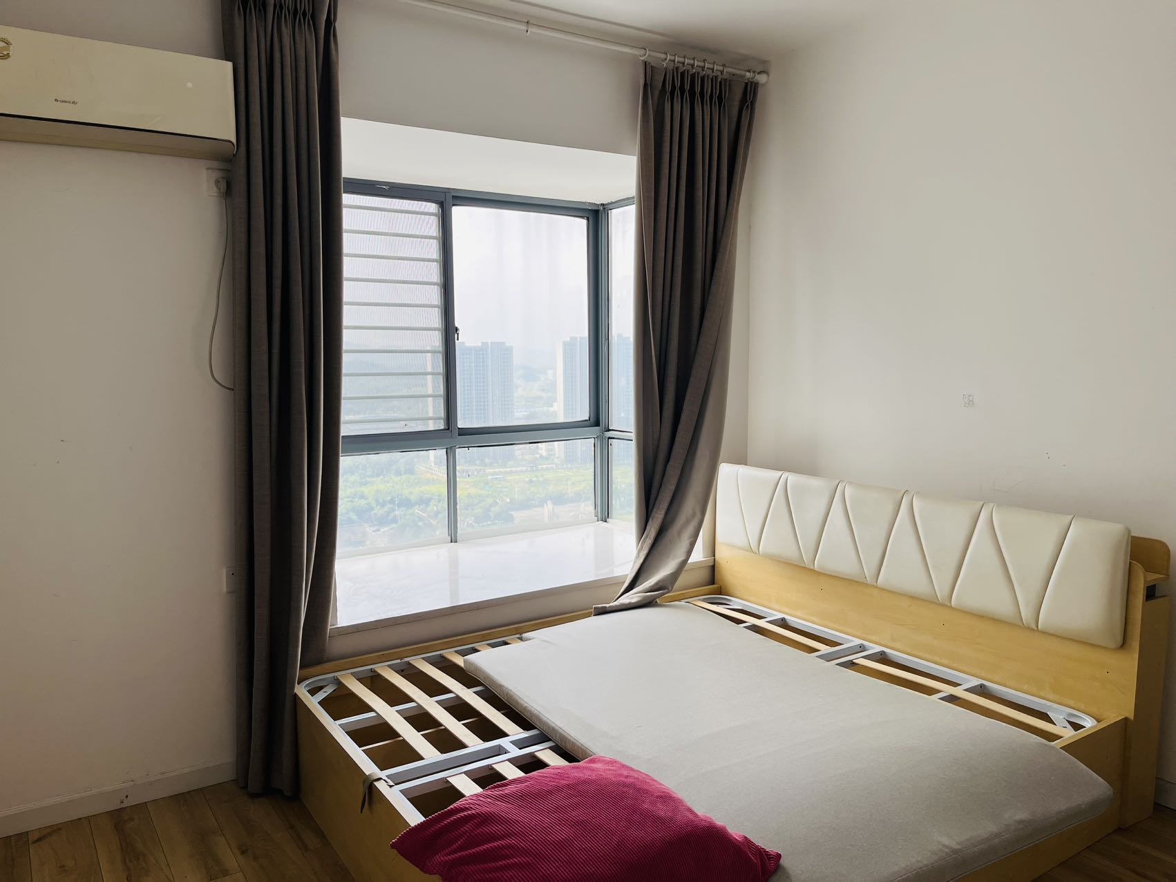 梓山湖领御  2室2厅1卫    45.8万