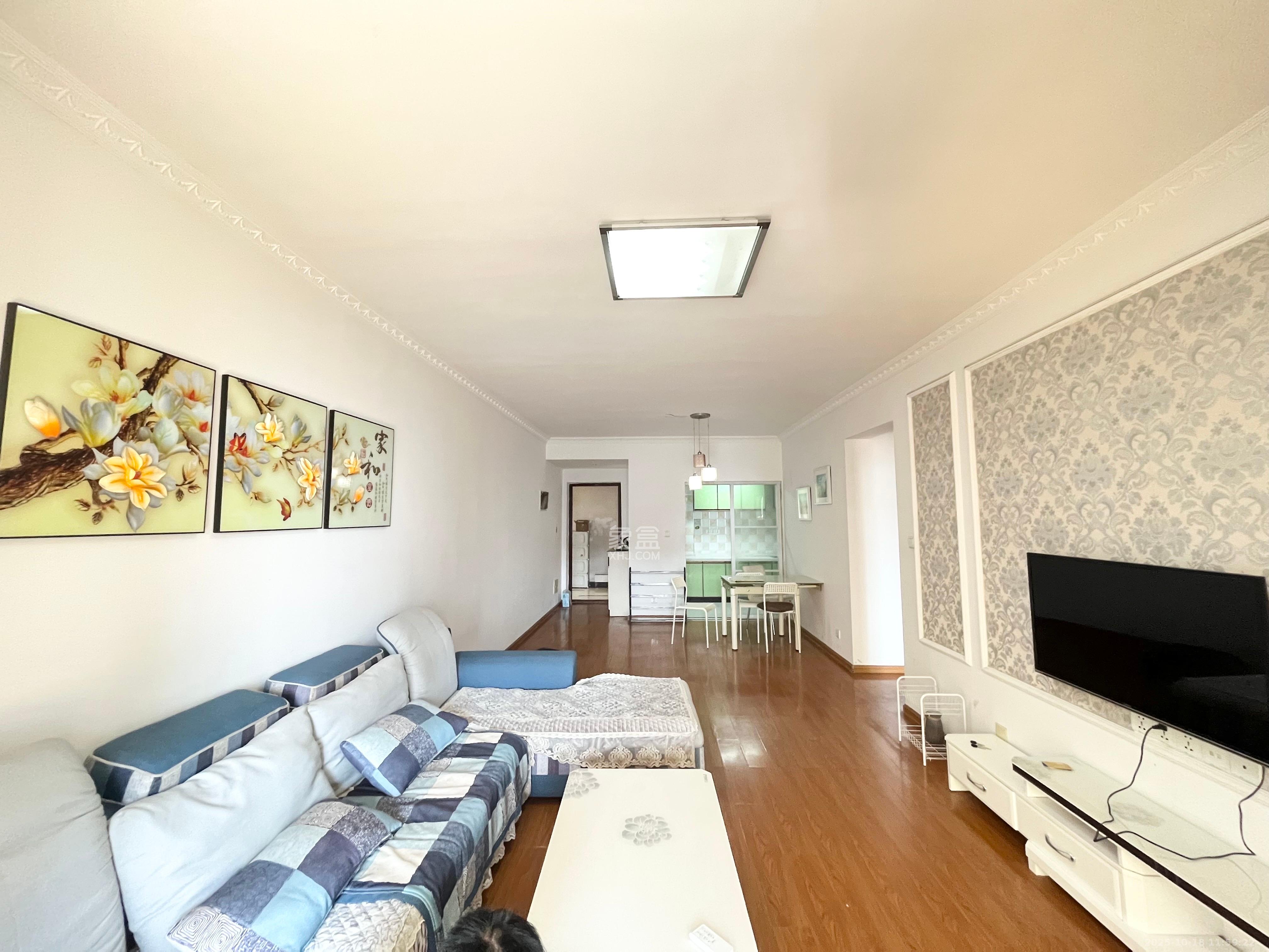 保利麓谷林语C区  3室2厅1卫    2200.0元/月室内图