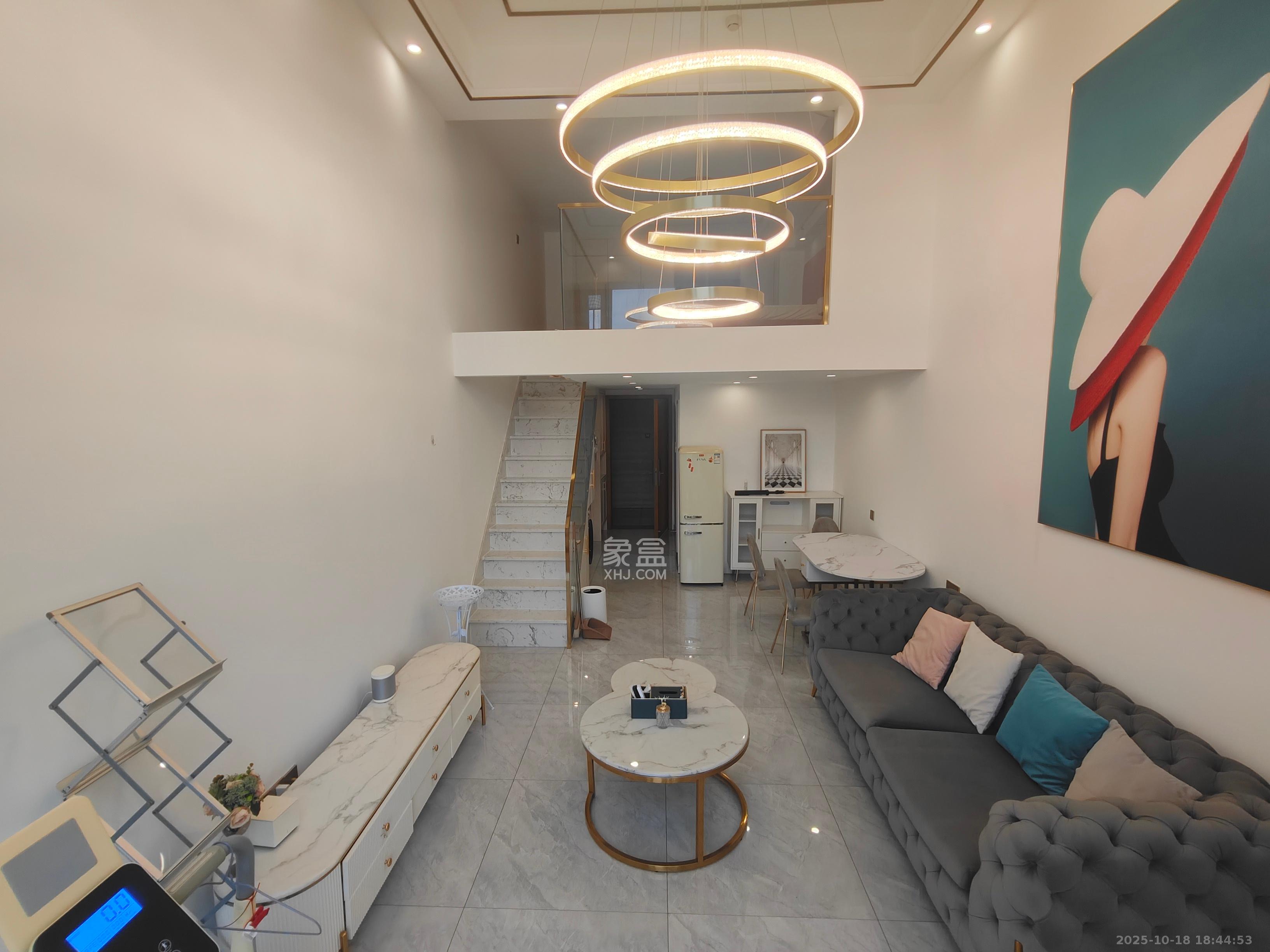 明昇壹城（明昇时代广场）三期  2室1厅1卫    2600.0元/月室内图