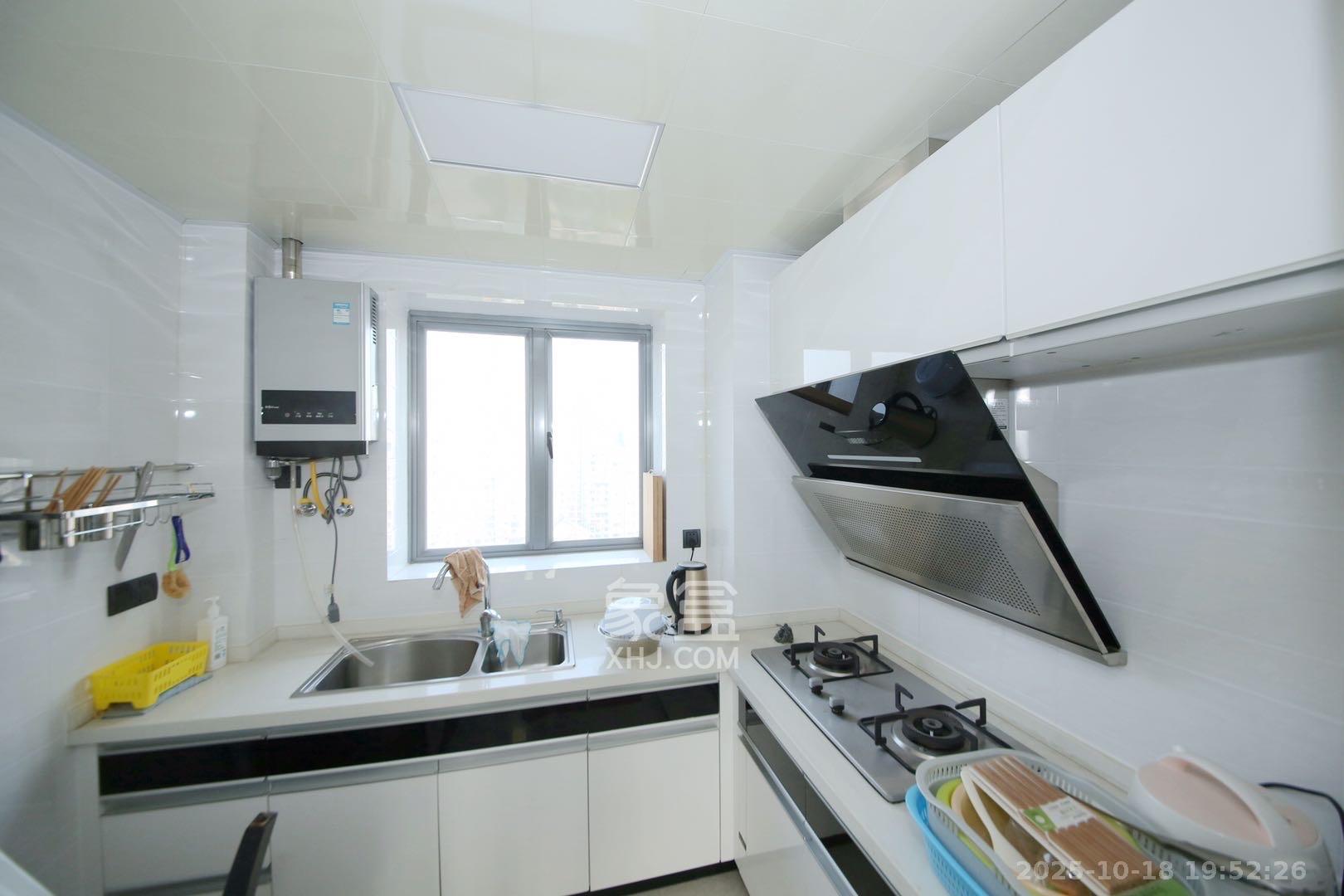 融科檀香山（融科紫檀、香山国际）  2室2厅1卫    2800.0元/月室内图