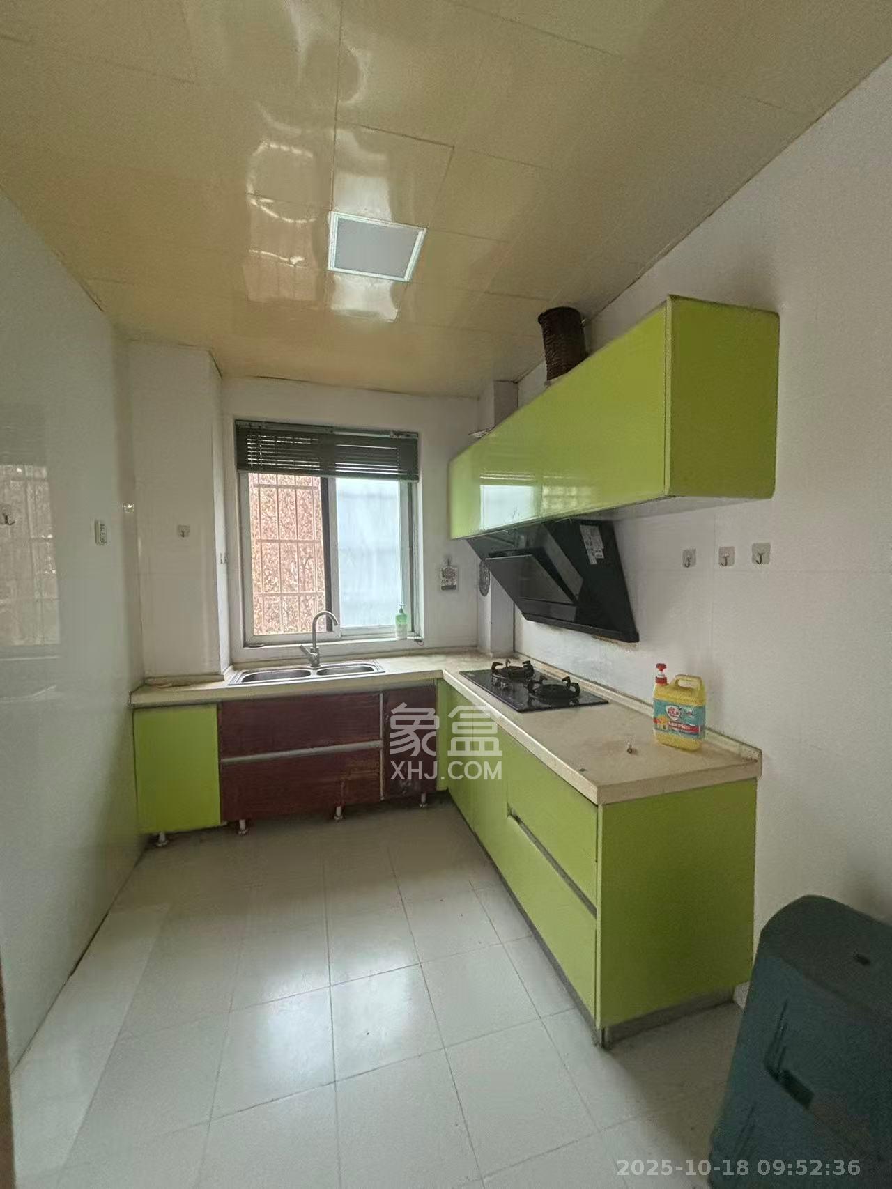 星城国际  4室2厅2卫    1900.0元/月 星城国际  4室2厅2卫    1900.0元/月室内图