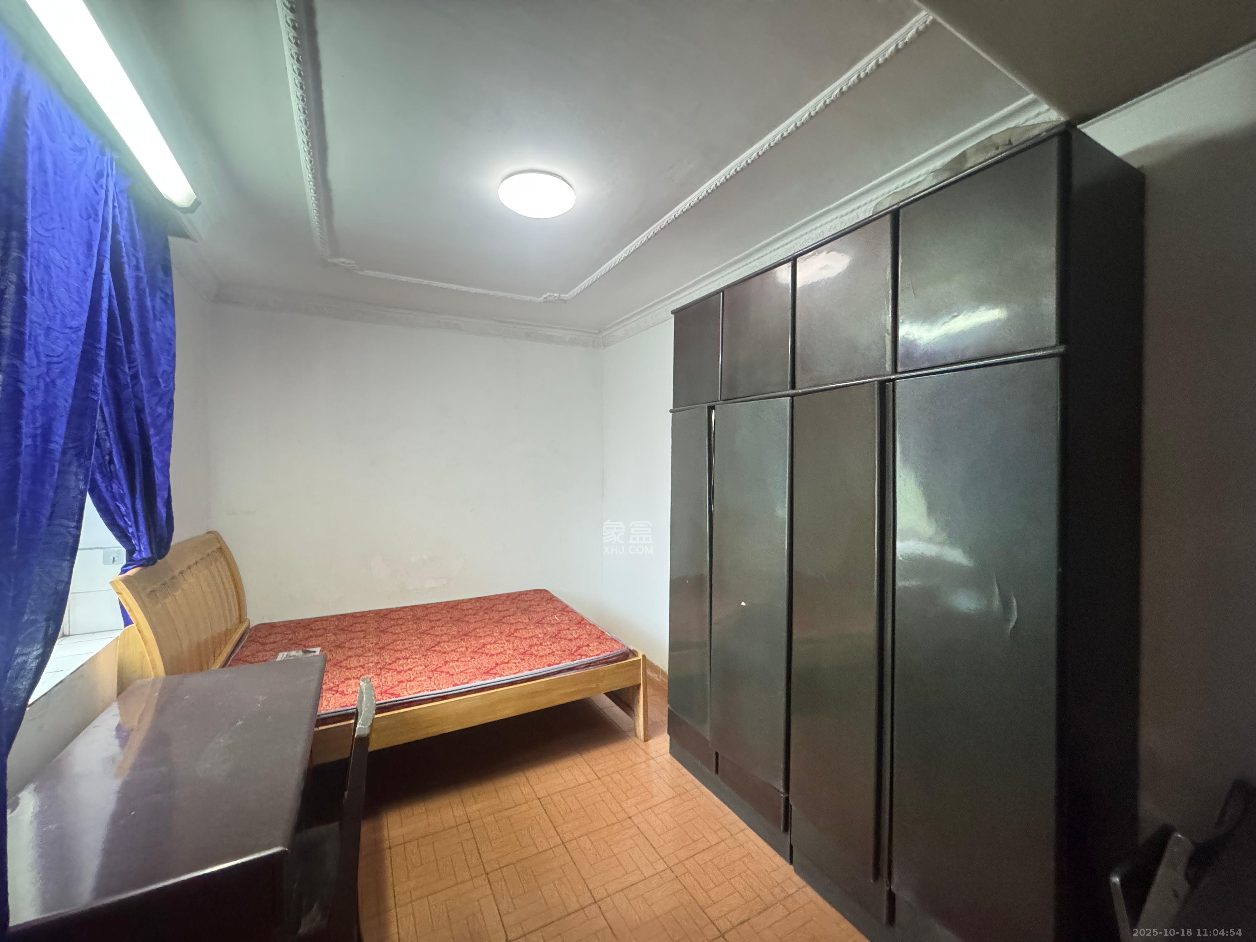 长沙卷烟厂高层小区  1室1厅1卫    1500.0元/月室内图